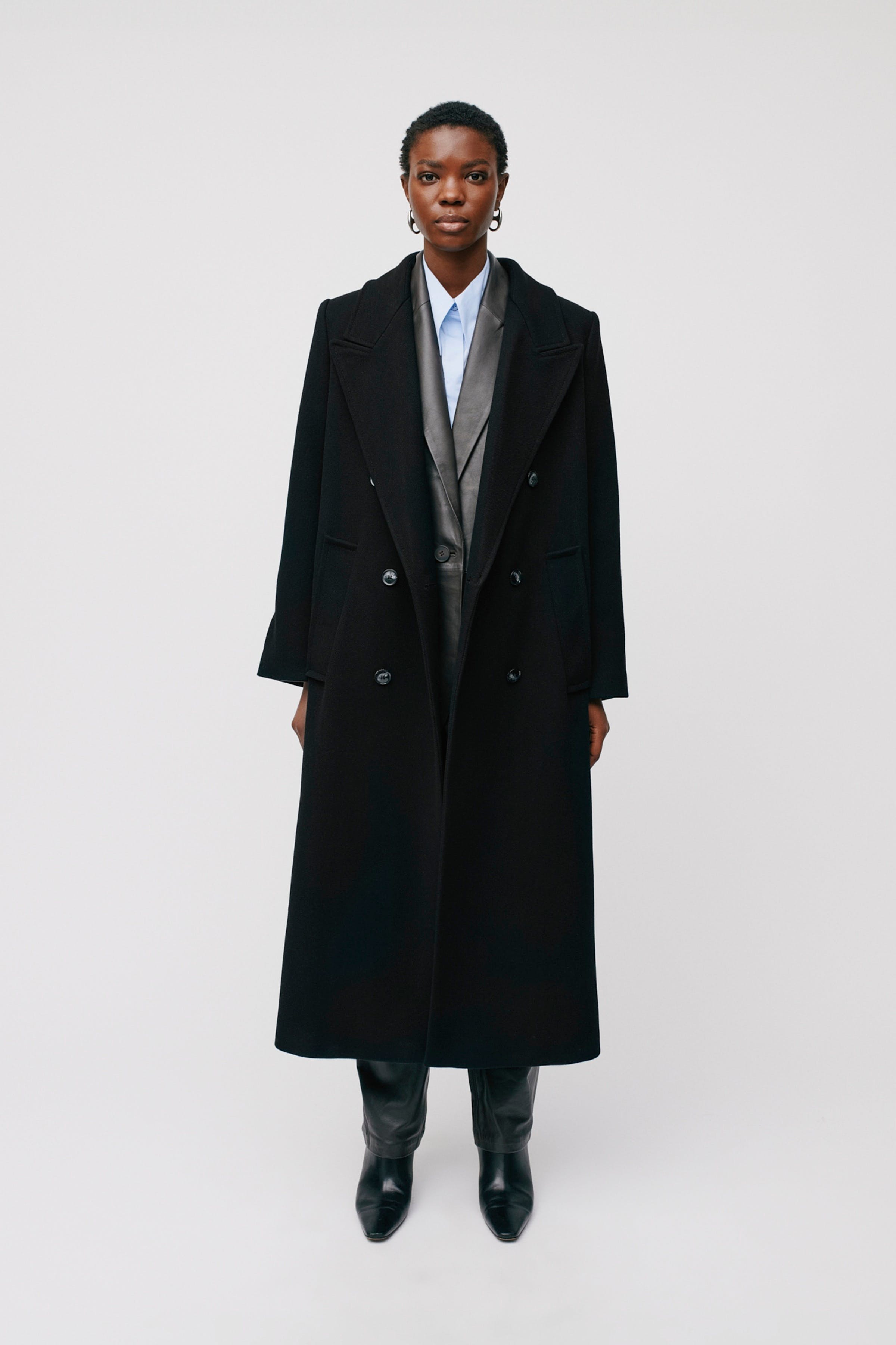 CLEMENCE Kåpe LOOKBOOK FRONT 30600180-BK999