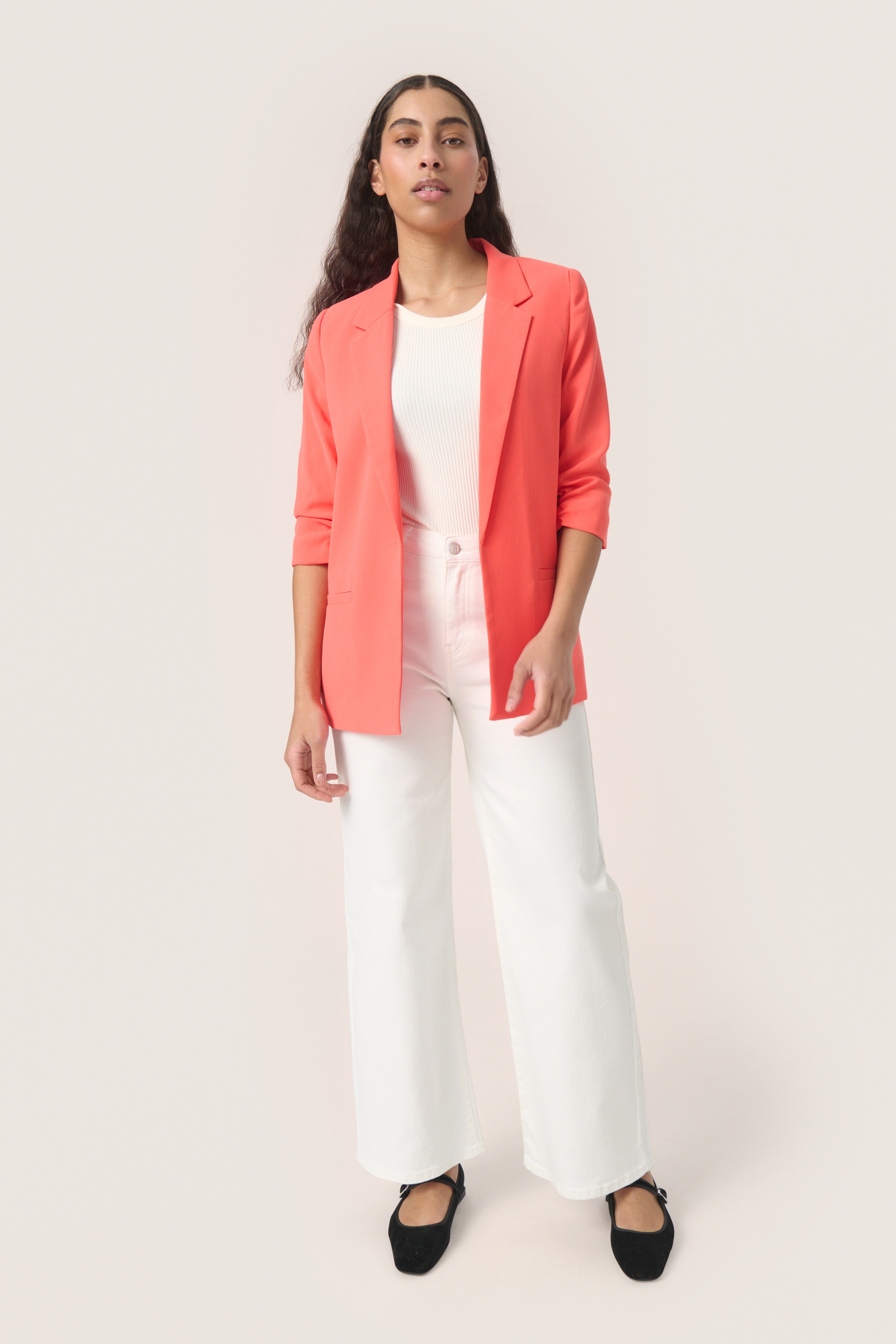 SLShirley Blazer LOOKBOOK FRONT 30403608-171656