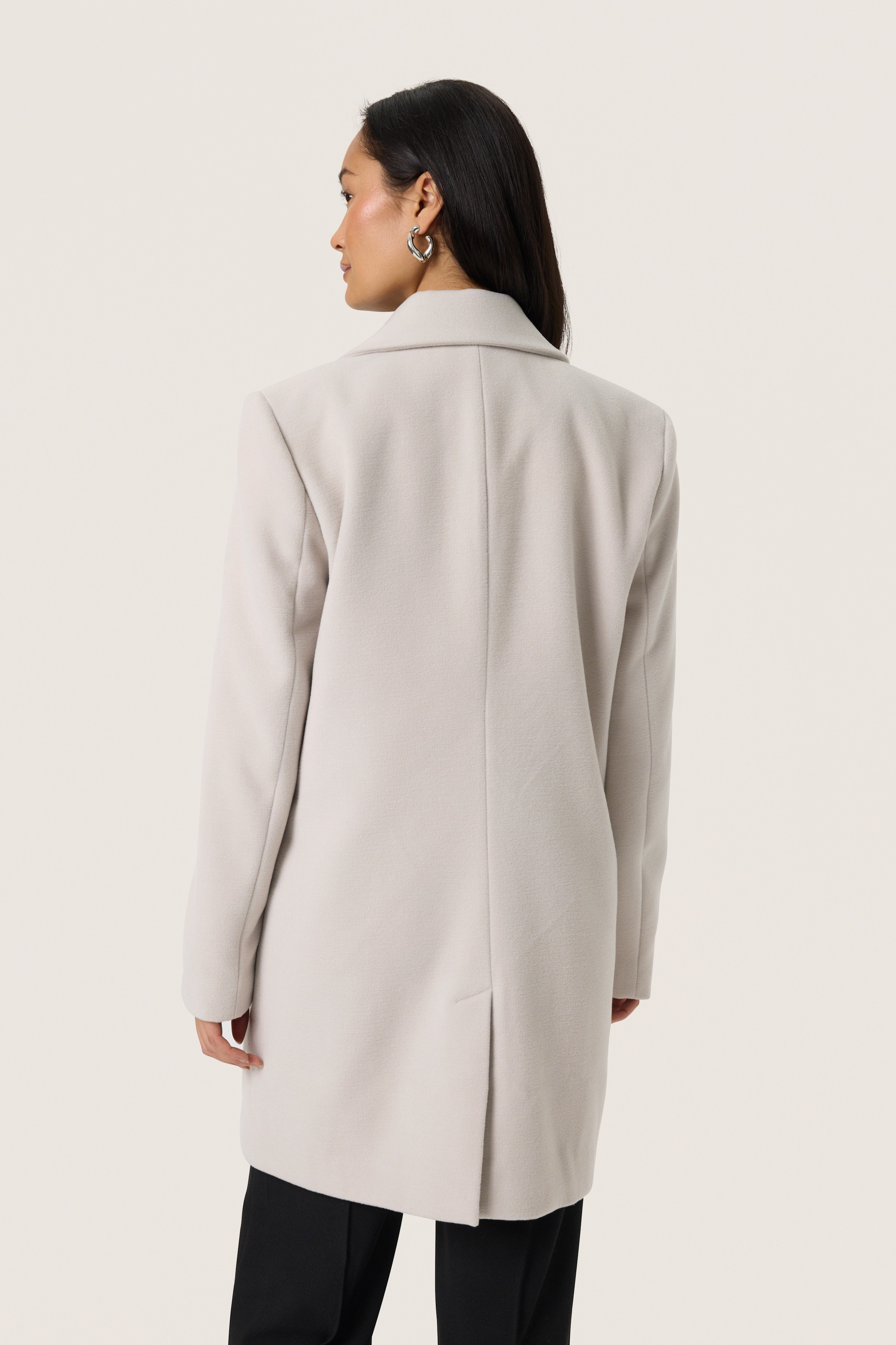 SLRubie Coat LOOKBOOK BACK 30408270-130404
