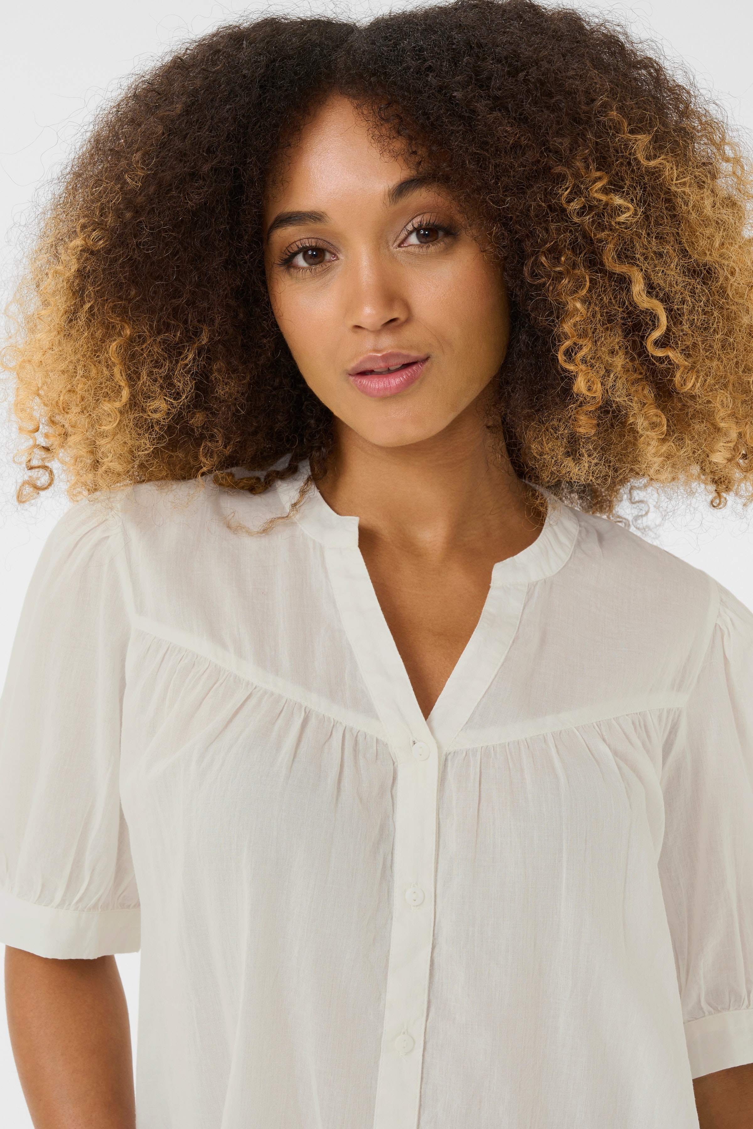 CUcybelle Skjorte LOOKBOOK DETAIL 50111930-500013