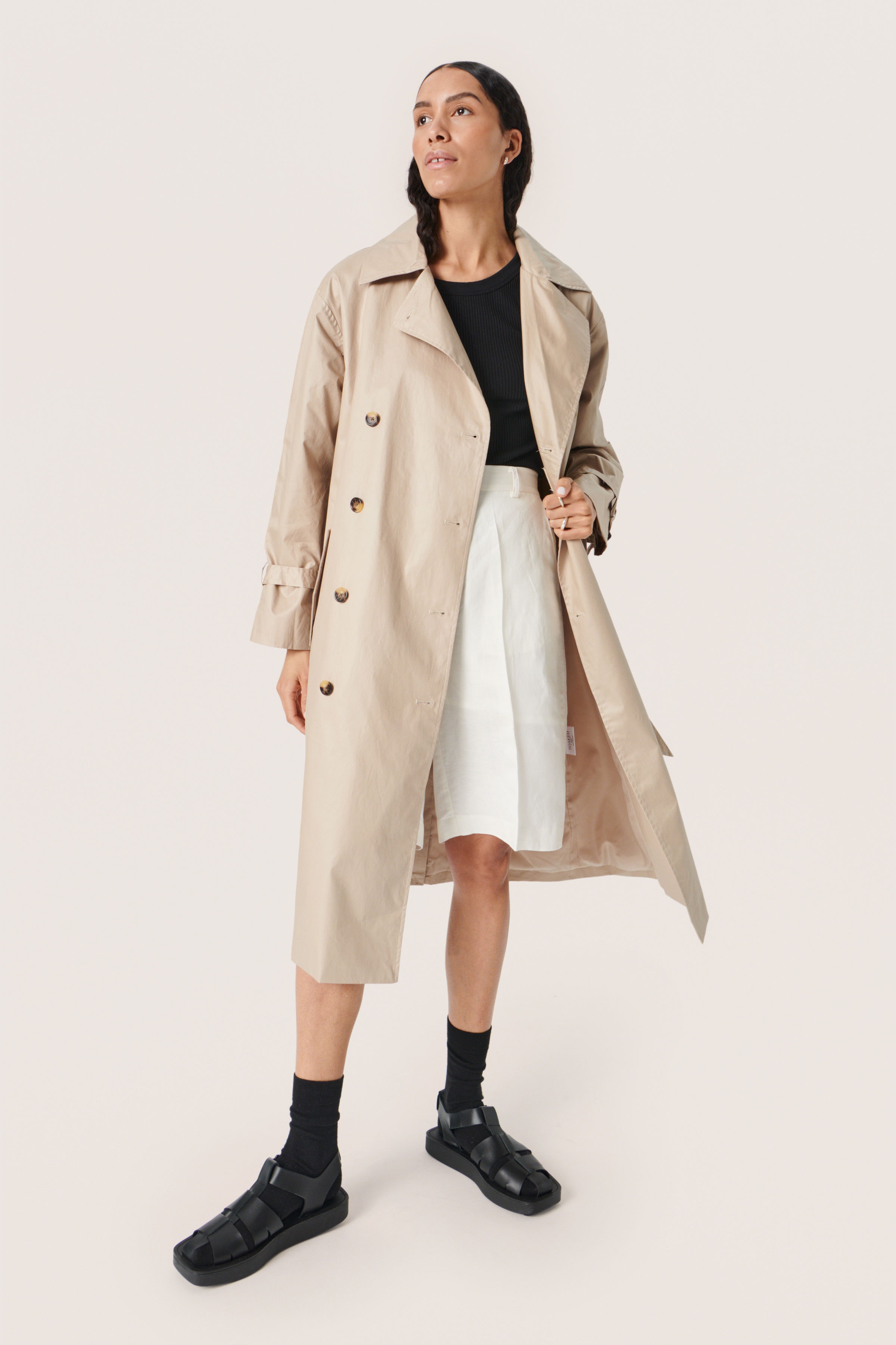 SLOhio Trenchcoat LOOKBOOK FRONT 30405927-161101