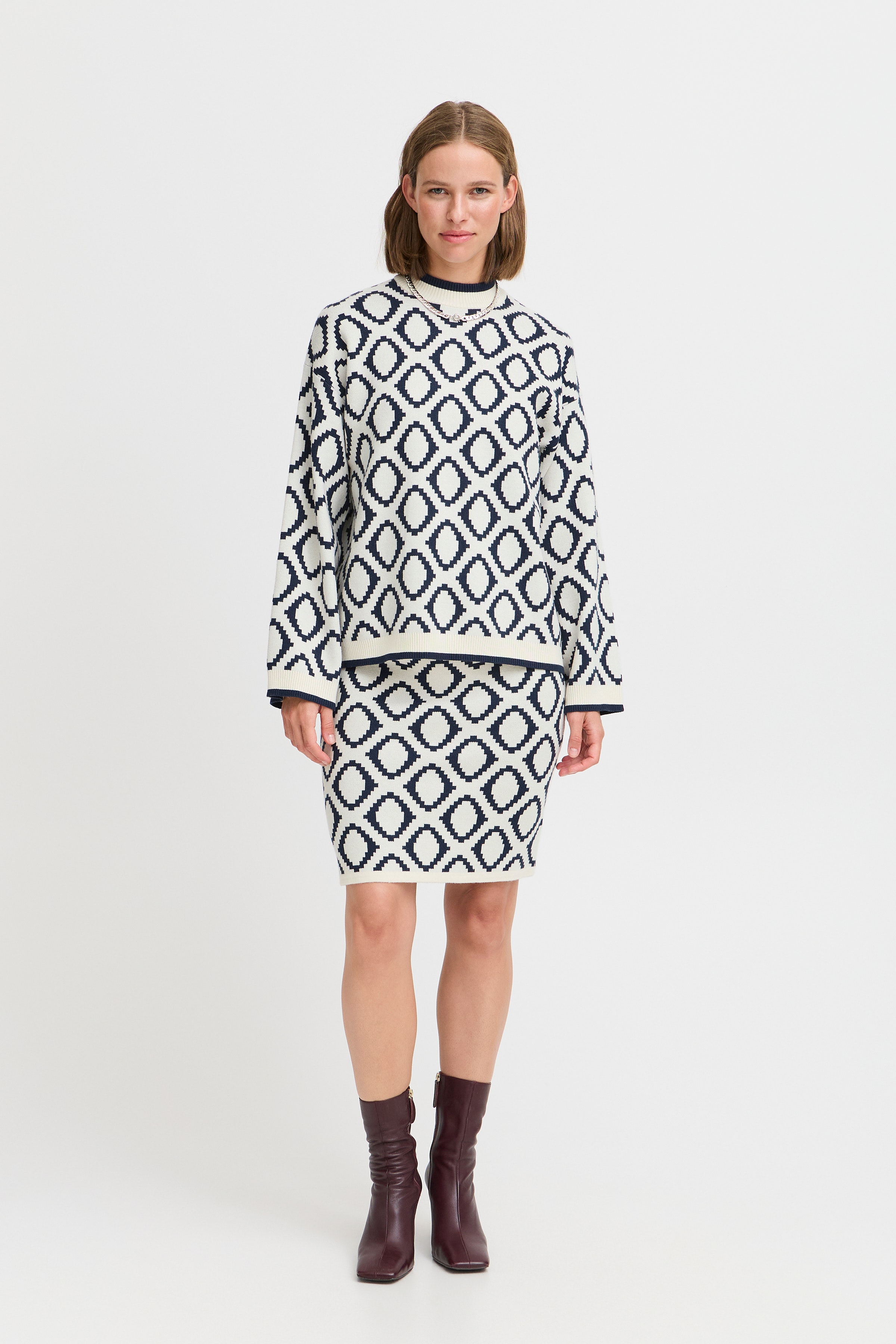 BYMIRAN Pullover LOOKBOOK FRONT 20815907-200779