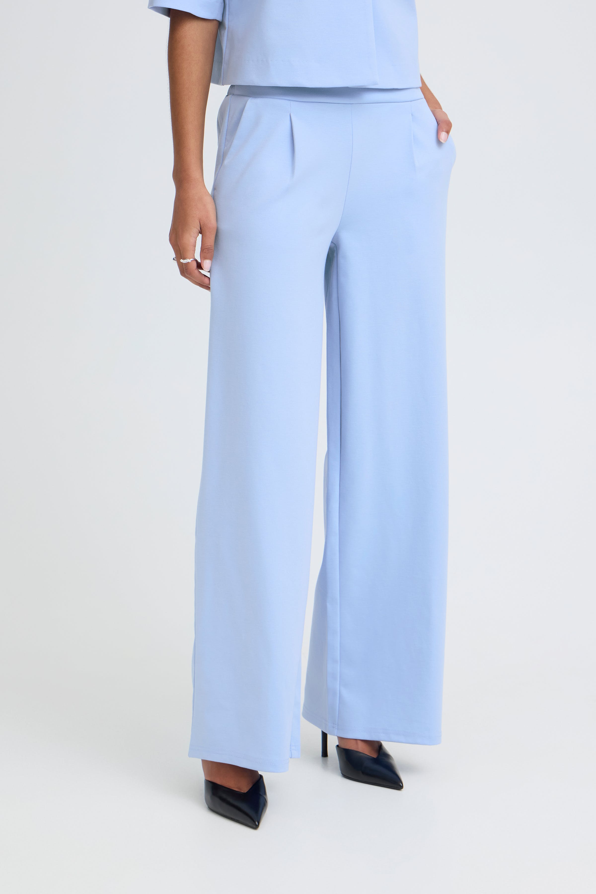 IHKATE LONG WIDE Trousers LOOKBOOK FRONT 20118337-144214