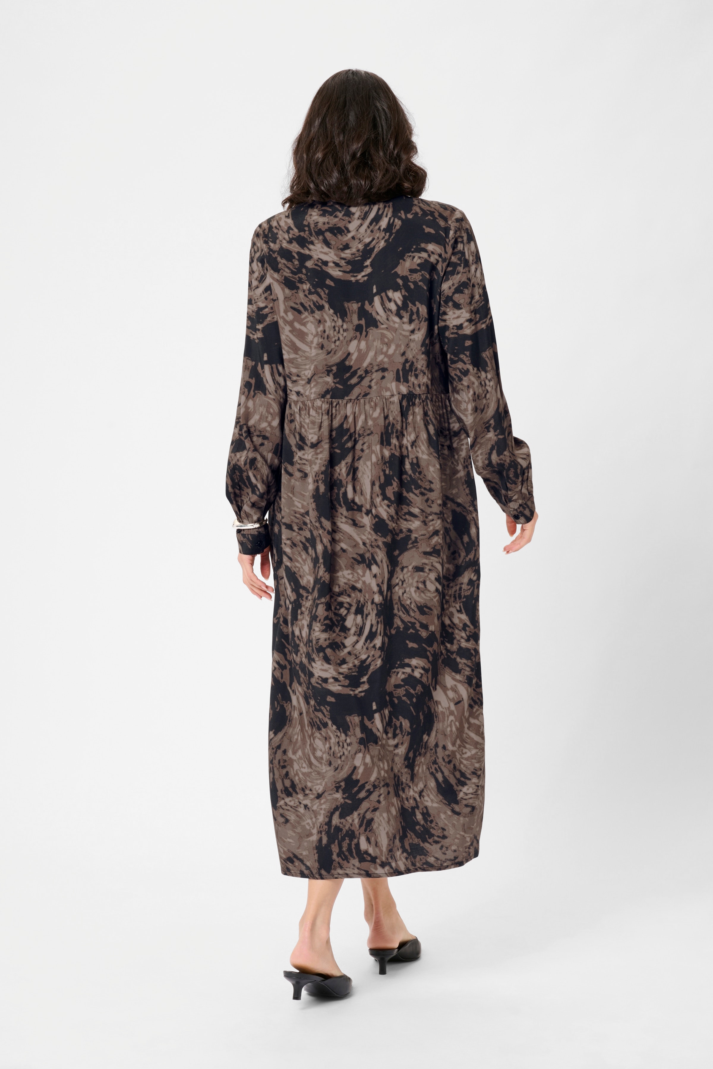 KAjamie Dress LOOKBOOK BACK 10510800-108502