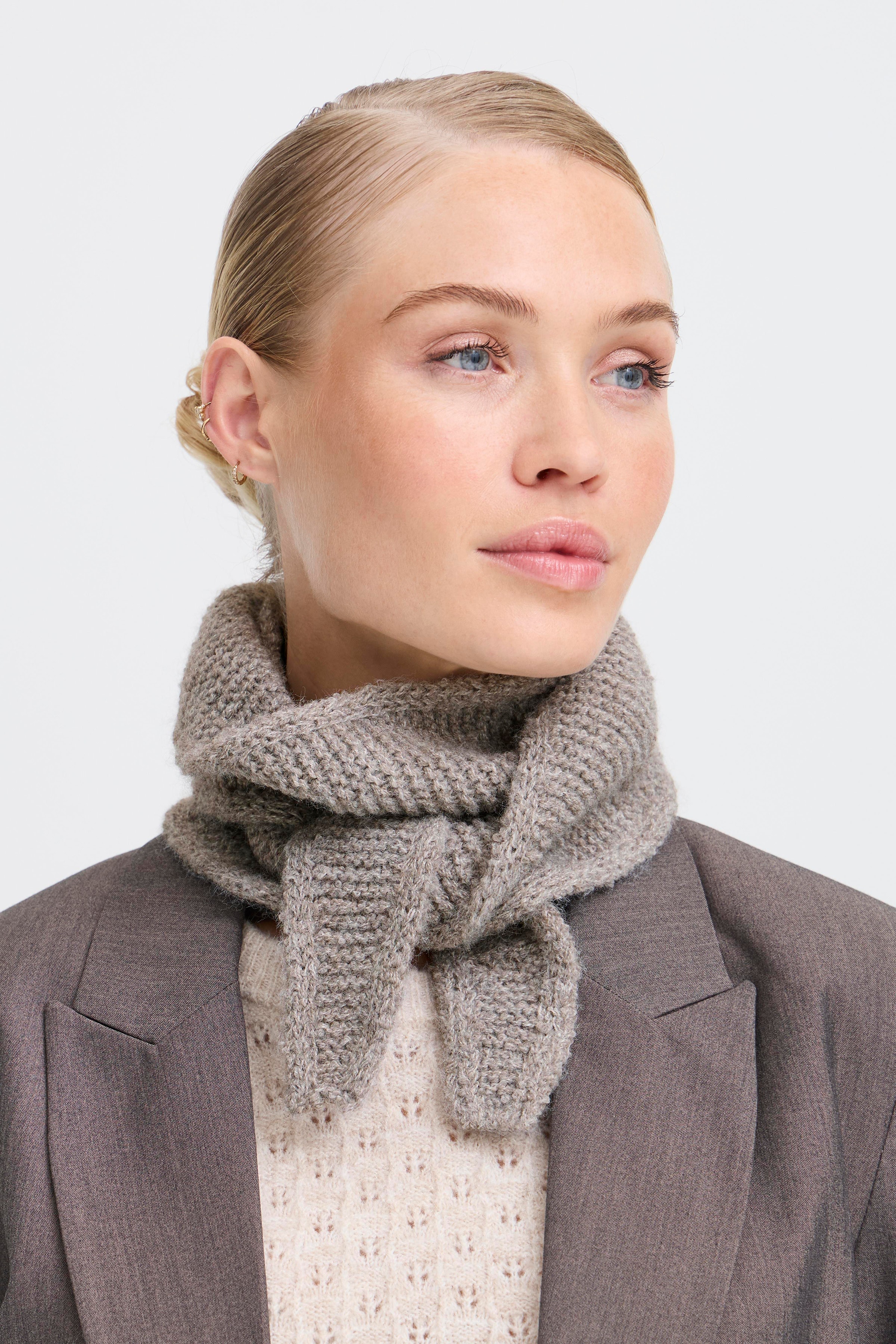 BAVALMA Scarf LOOKBOOK DETAIL 20815477-1811121