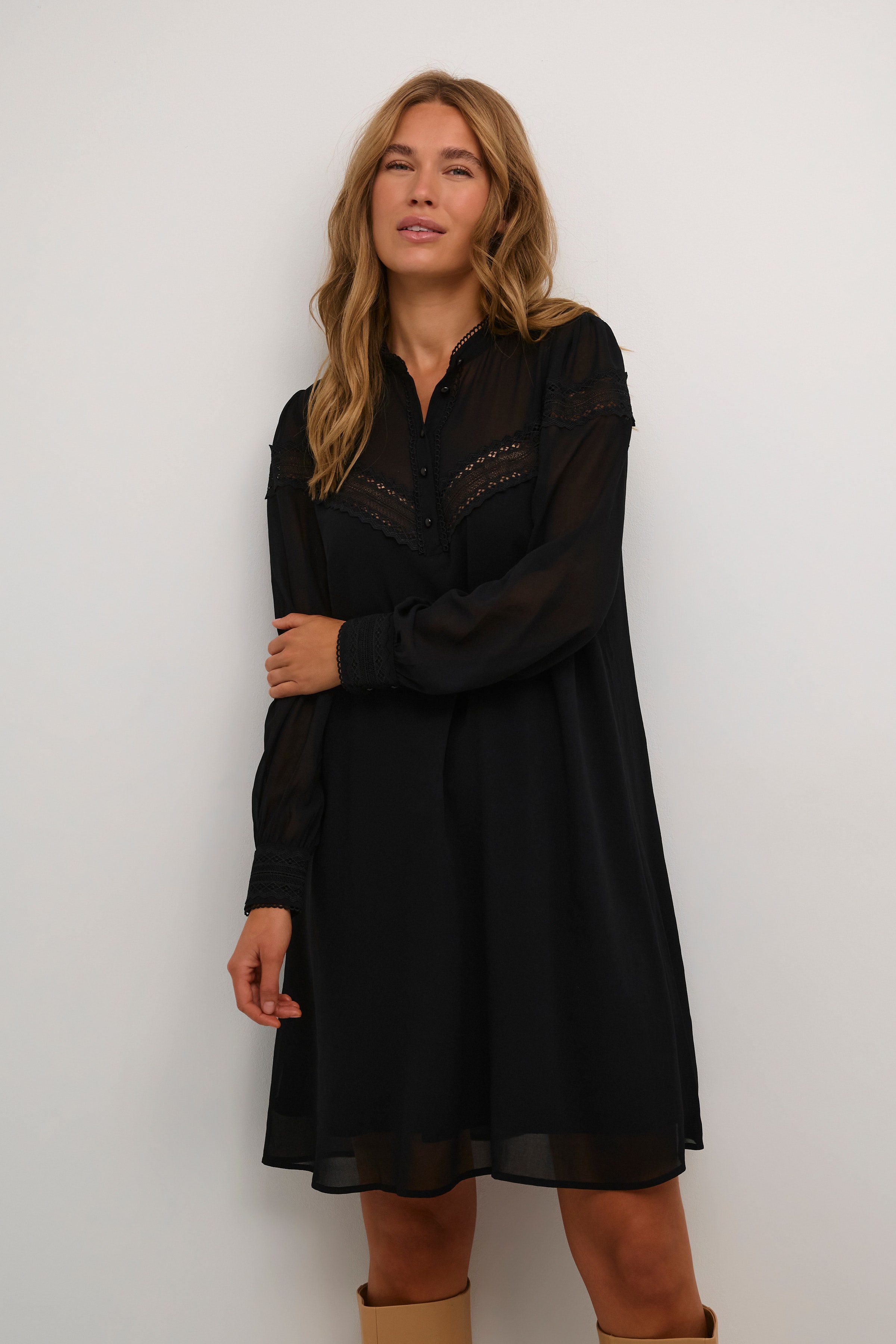 KAtilde Kjole LOOKBOOK FRONT 10508421-100121
