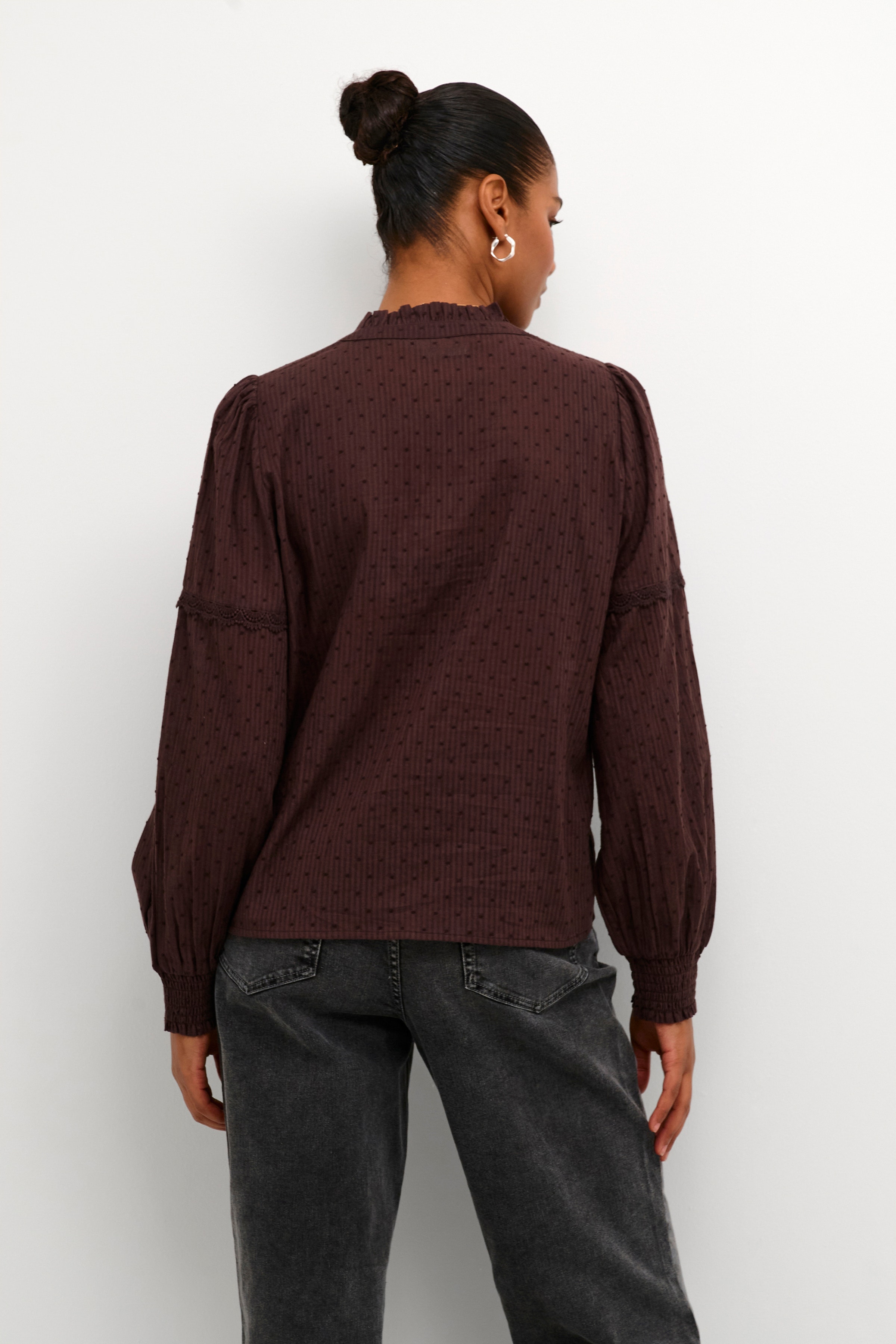 KAsille Blouse LOOKBOOK BACK 10507928-191016