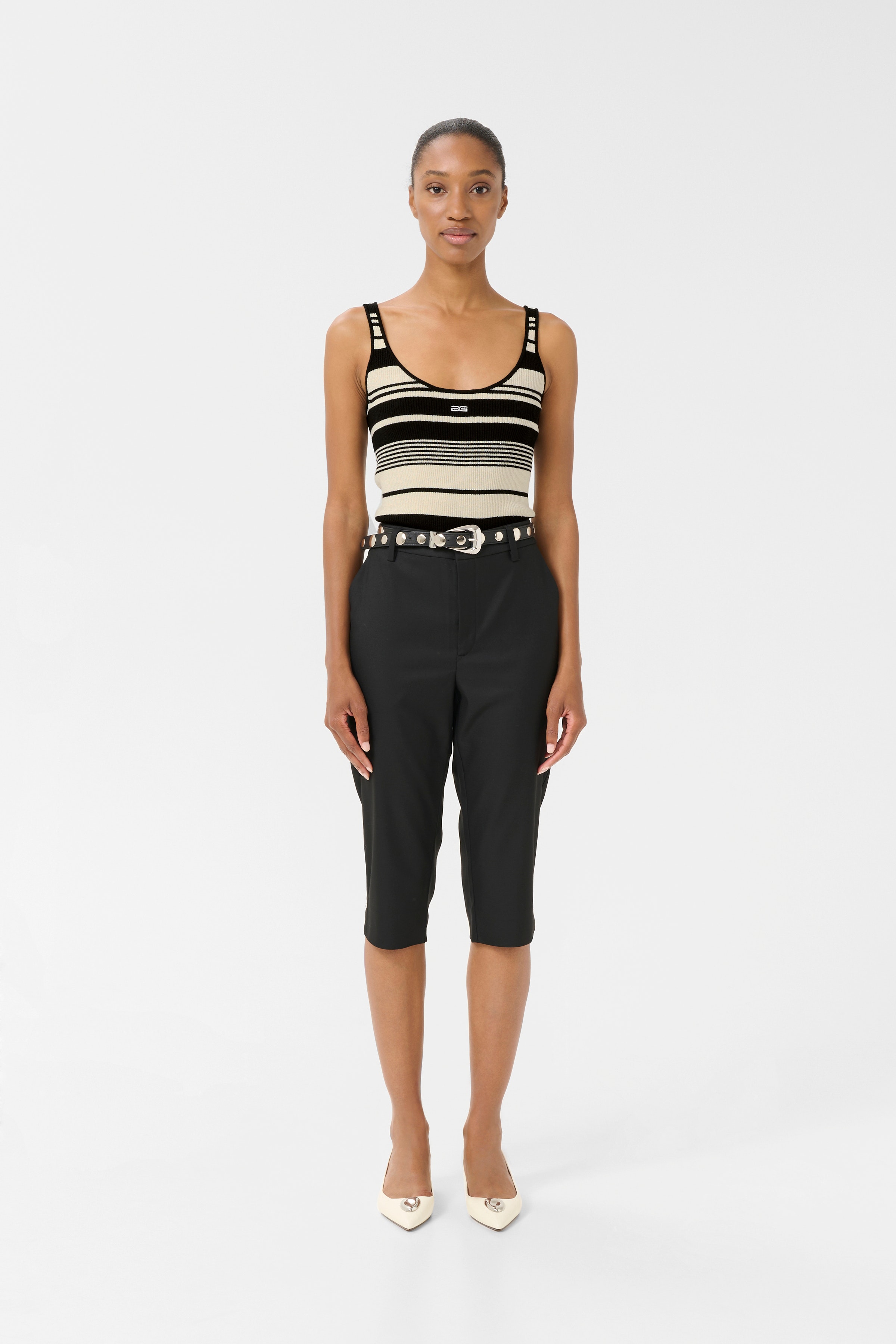 GZstela Top LOOKBOOK FRONT 10910343-107874