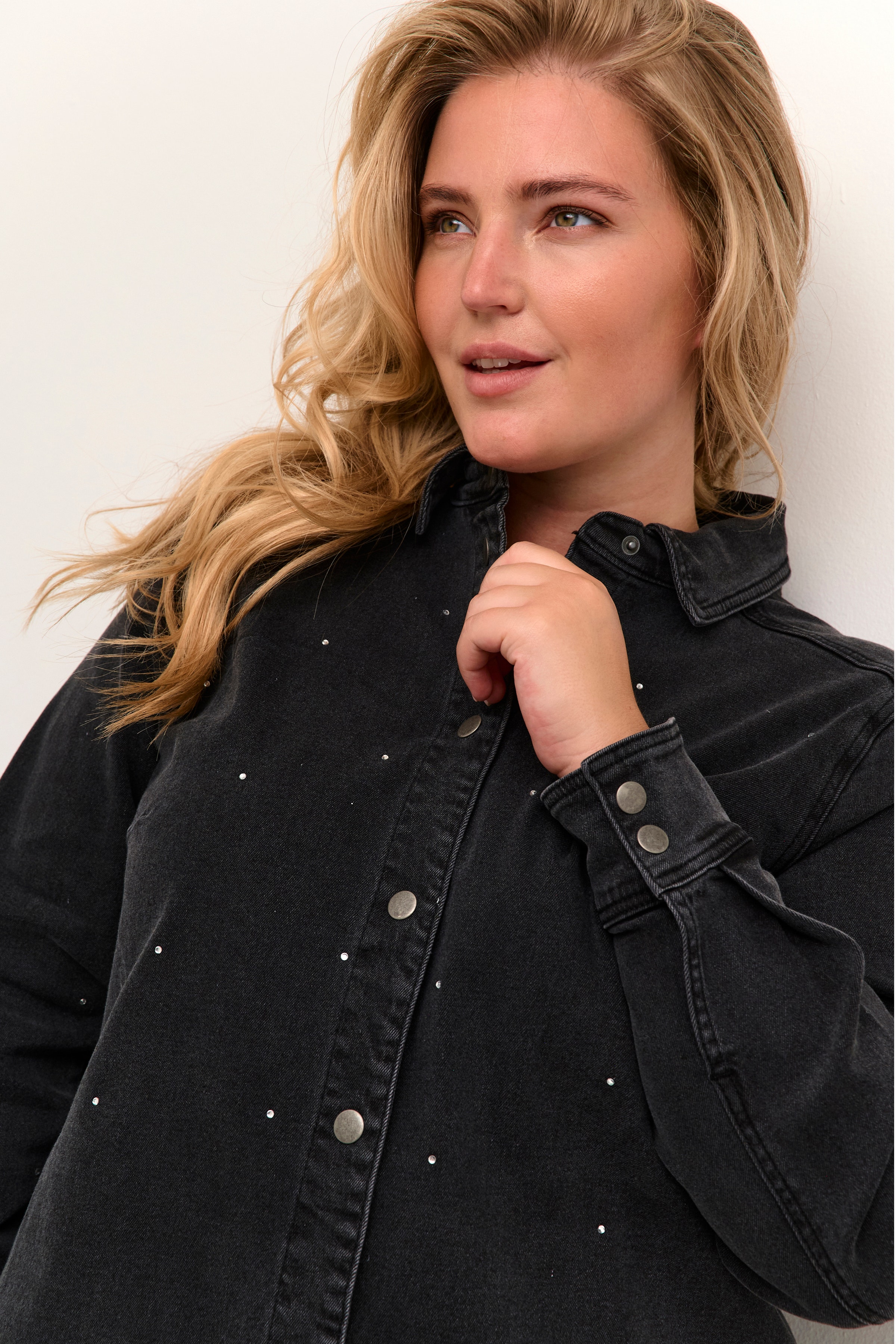 KCfalina Jeans Hemd LOOKBOOK DETAIL 10581961-100168