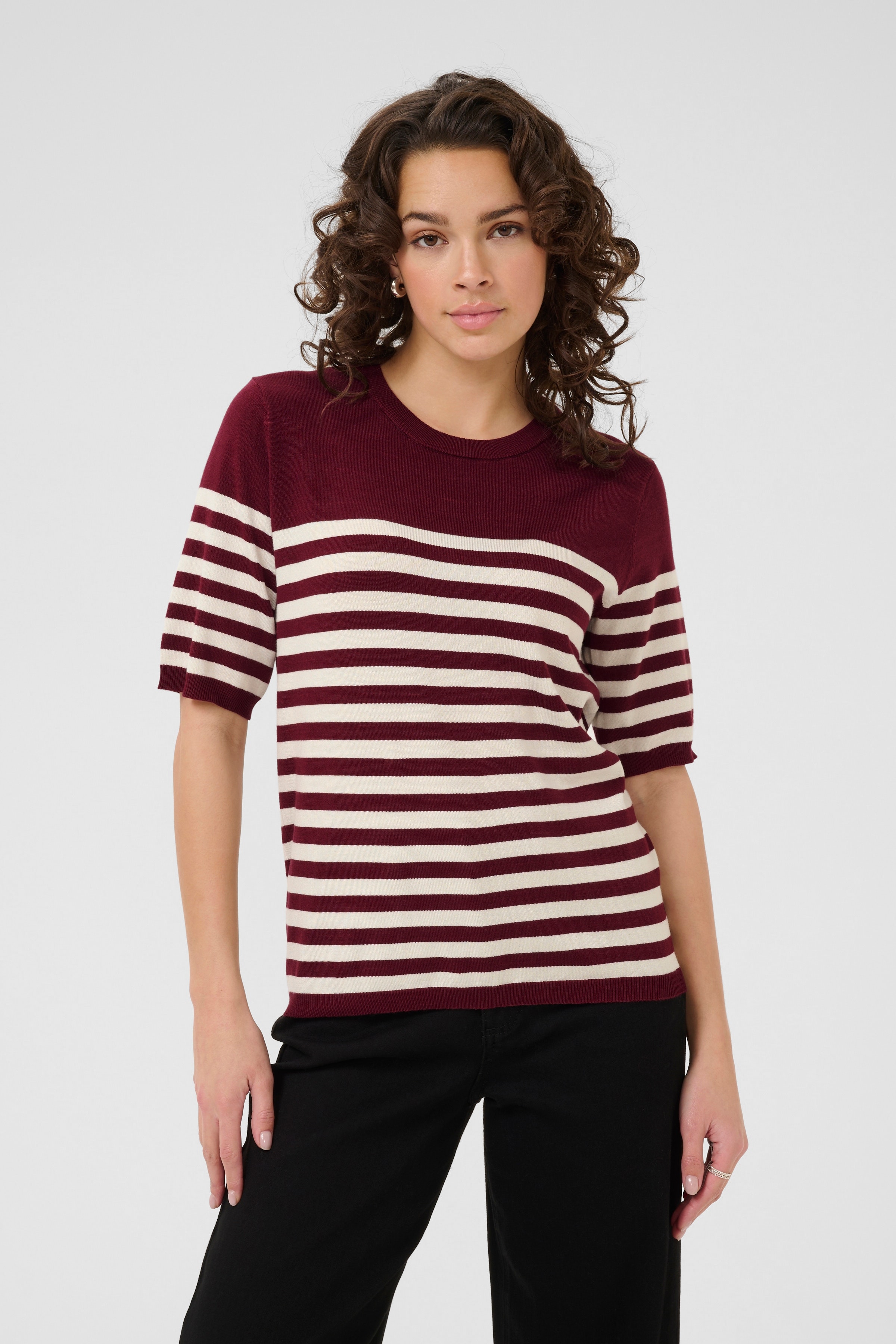 KAlizza Pullover LOOKBOOK FRONT 10508410-108418