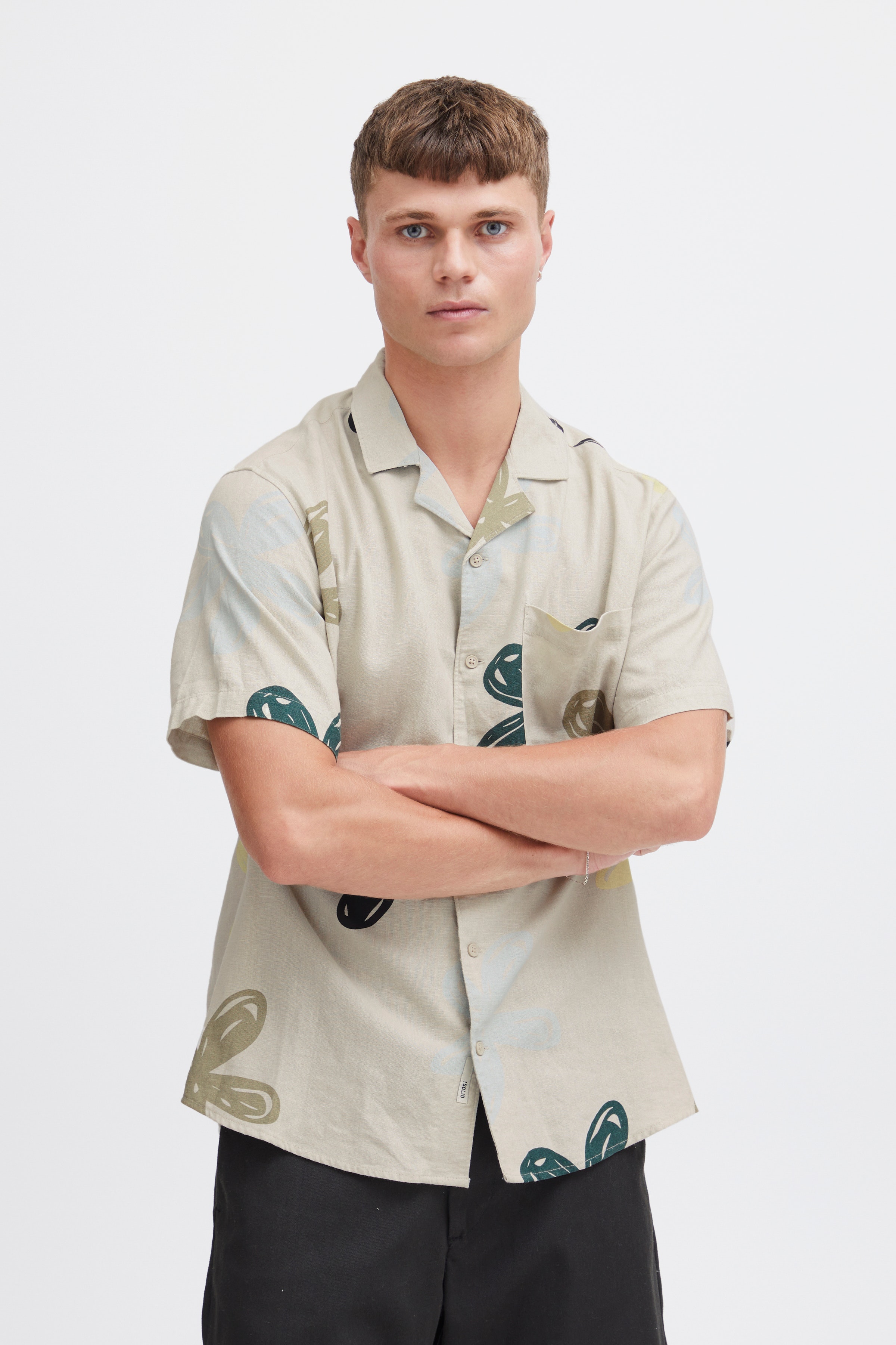 SDIMAD Shirt LOOKBOOK FRONT 21108105-130401