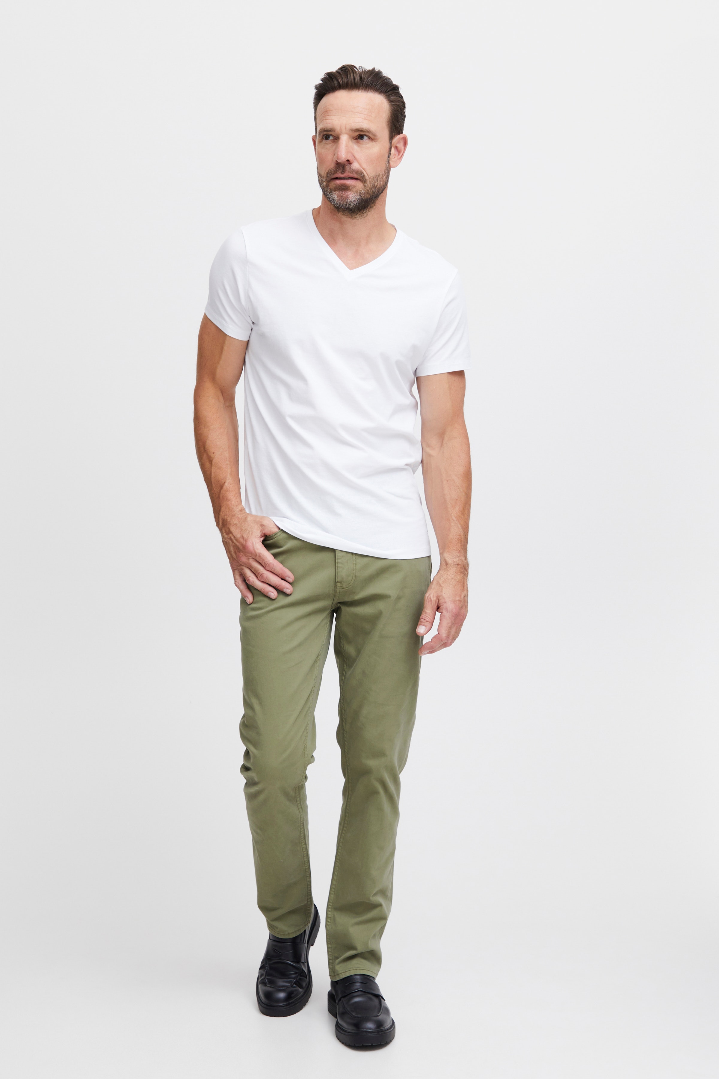 FQPOUL Trousers LOOKBOOK FRONT 21900065-180316