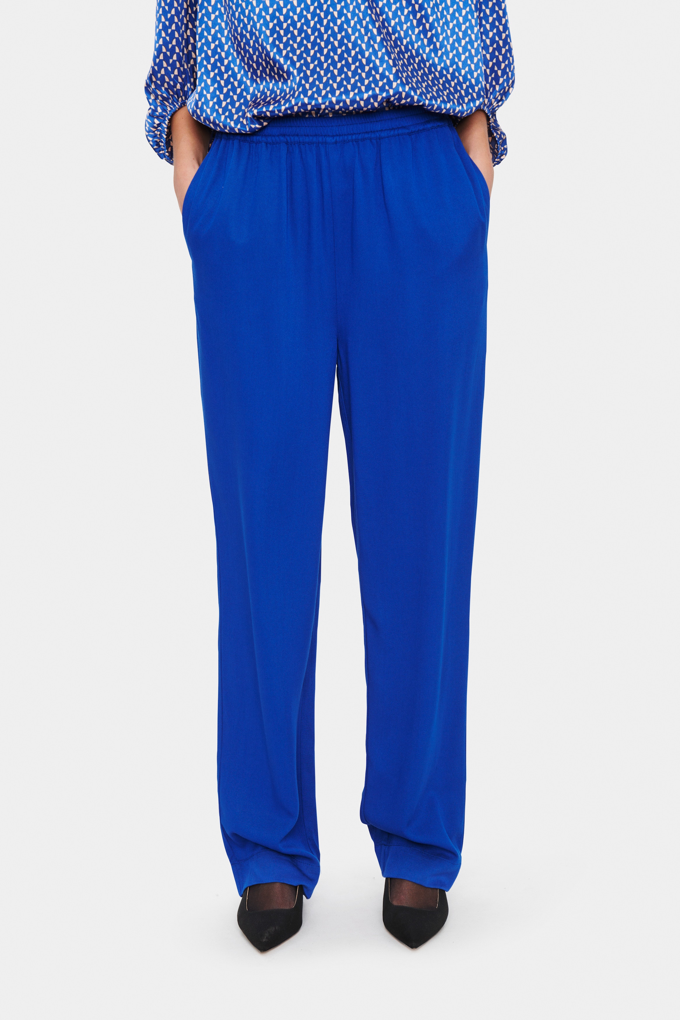 SusSZ Trousers LOOKBOOK FRONT 30512369-193952