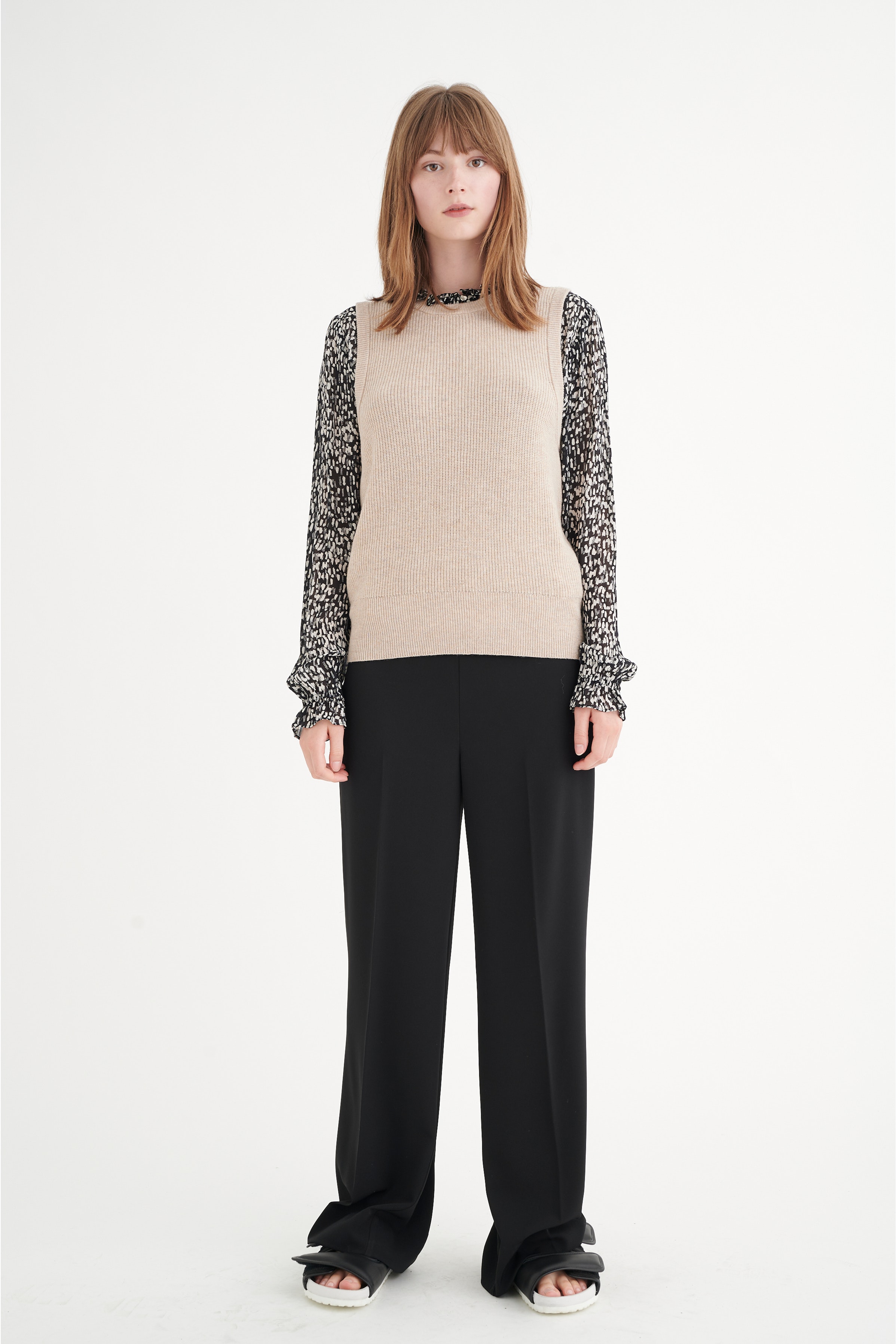 ZhenIW Bukser LOOKBOOK FRONT 30105375-10050