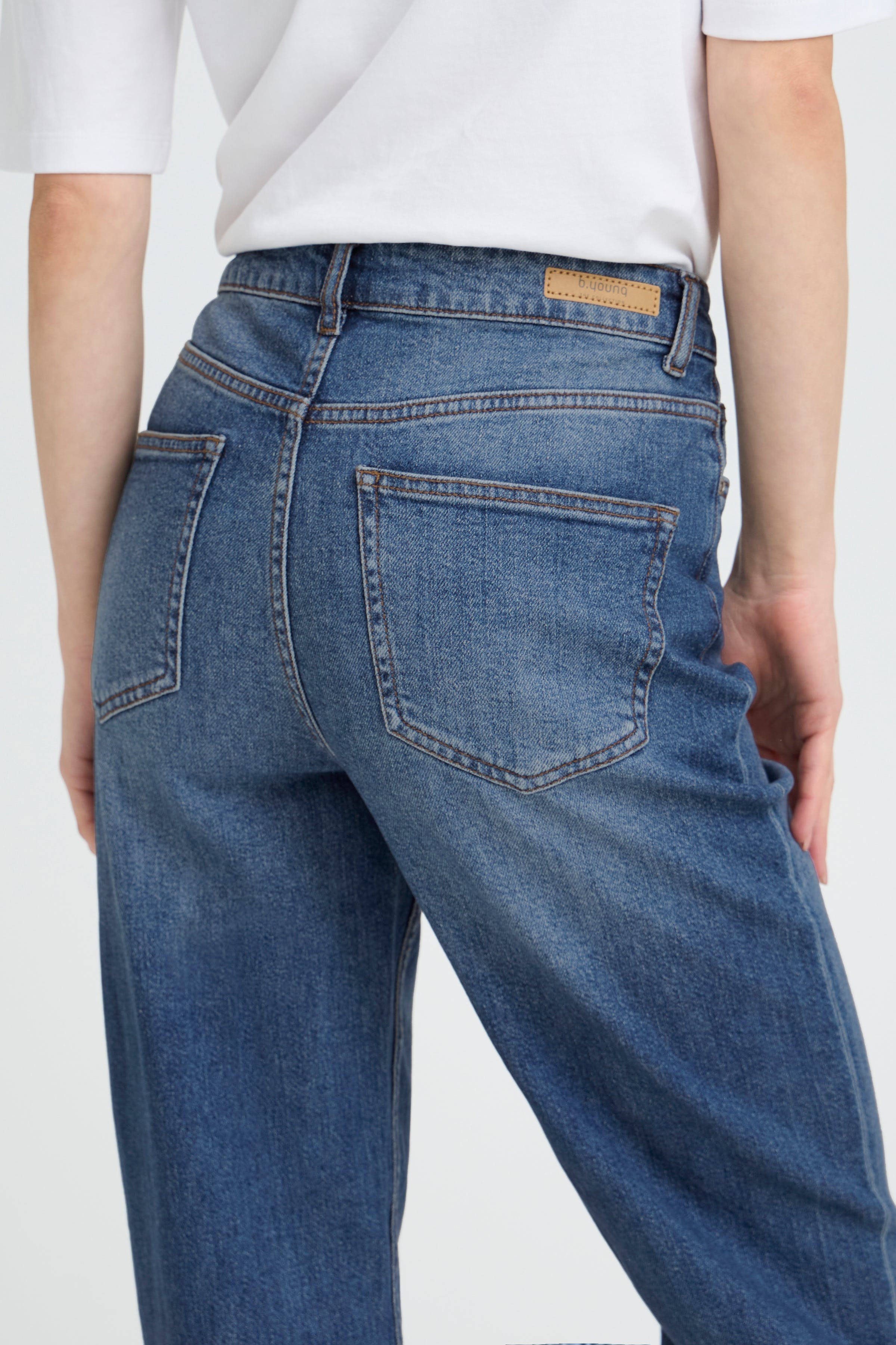 BYLOVITA Jeans LOOKBOOK DETAIL 20818600-200461