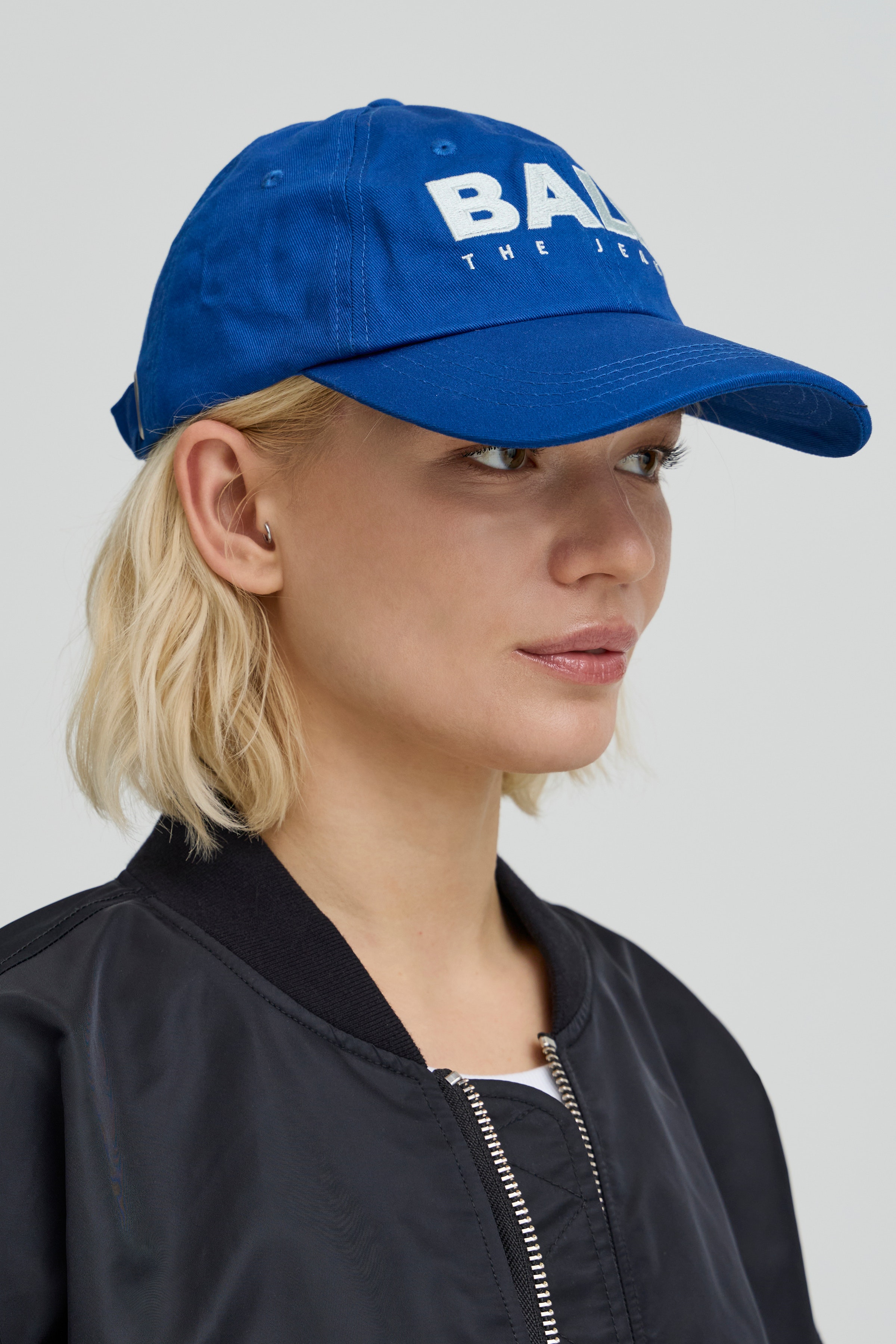 BASOFIA Hatt LOOKBOOK DETAIL 50405062-194056