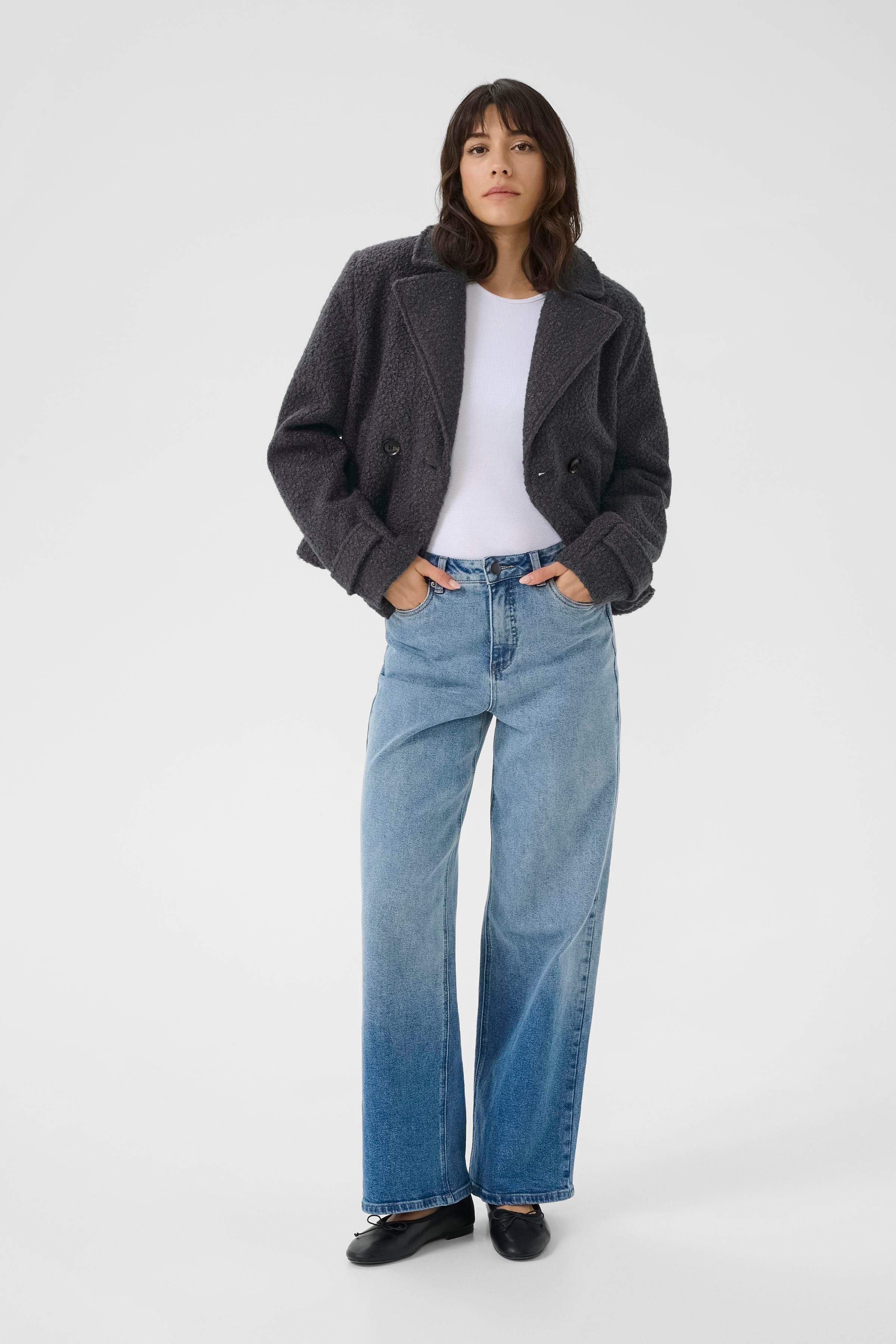 KAanne Mantel LOOKBOOK FRONT 10509486-190205