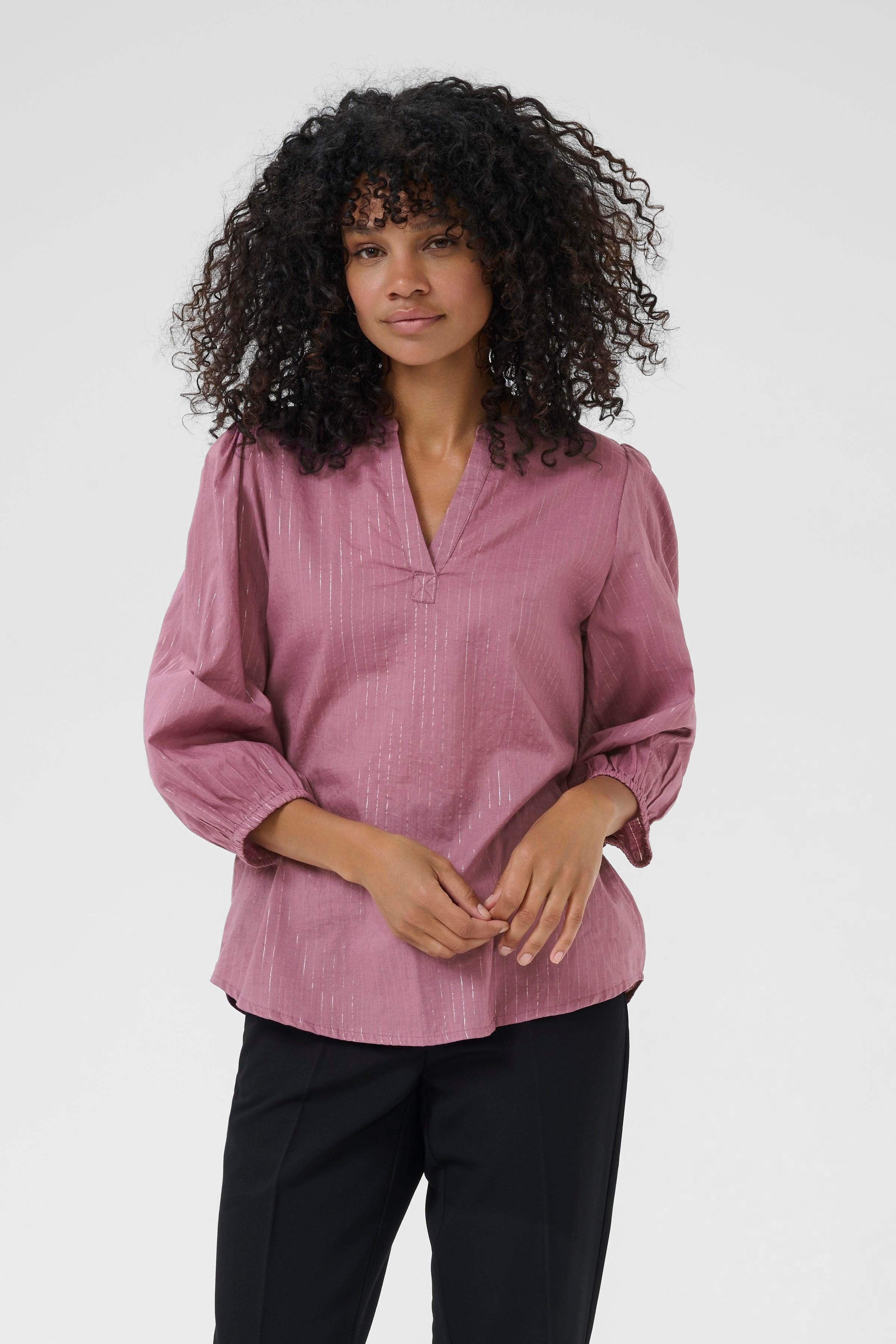 KAluise Blouse LOOKBOOK FRONT 10511016-181709