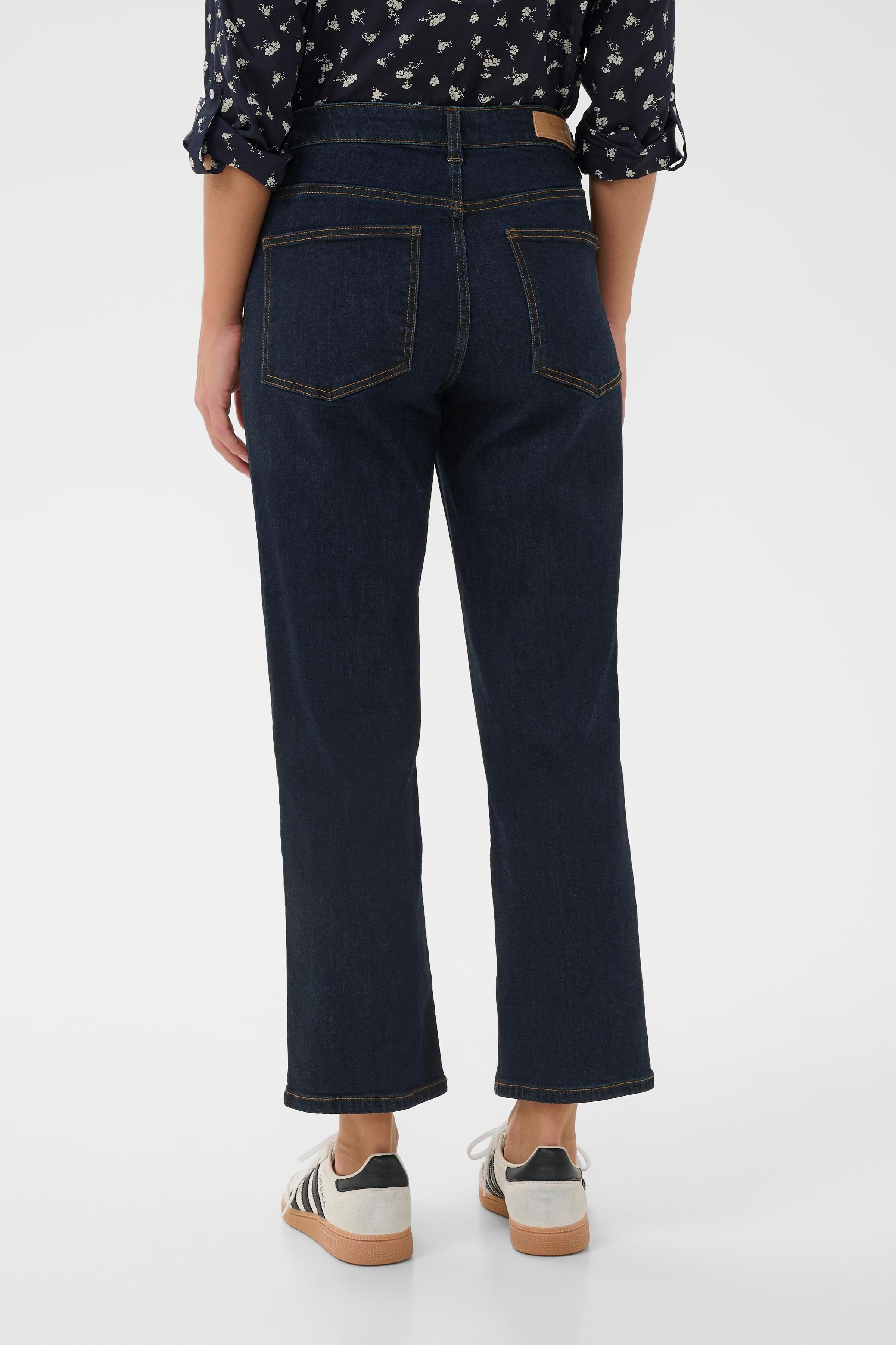 JudyasPW Jeans LOOKBOOK BACK 30309882-300159