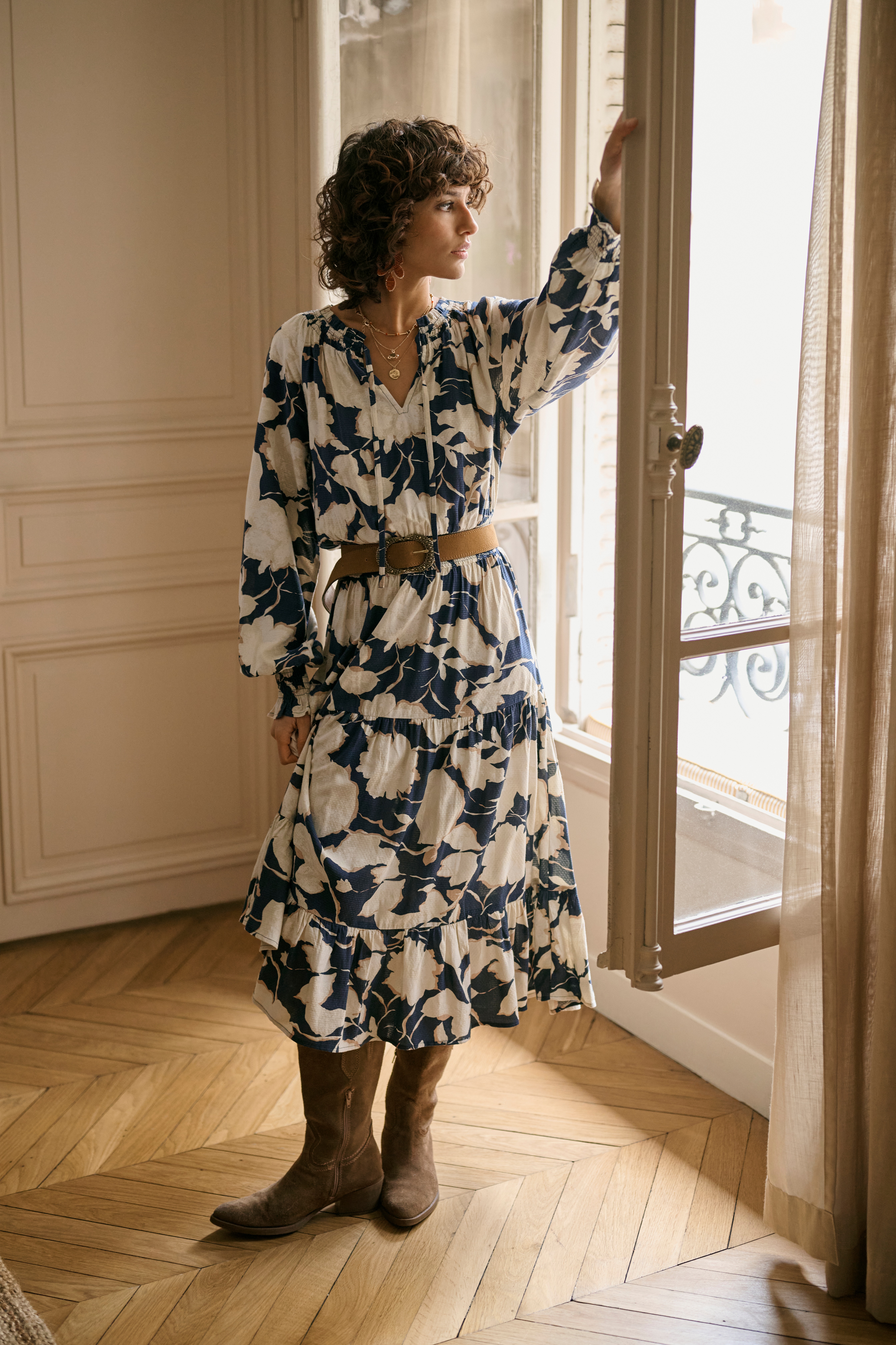 CRLucca Robe LOCATION NONE 10614834-109028