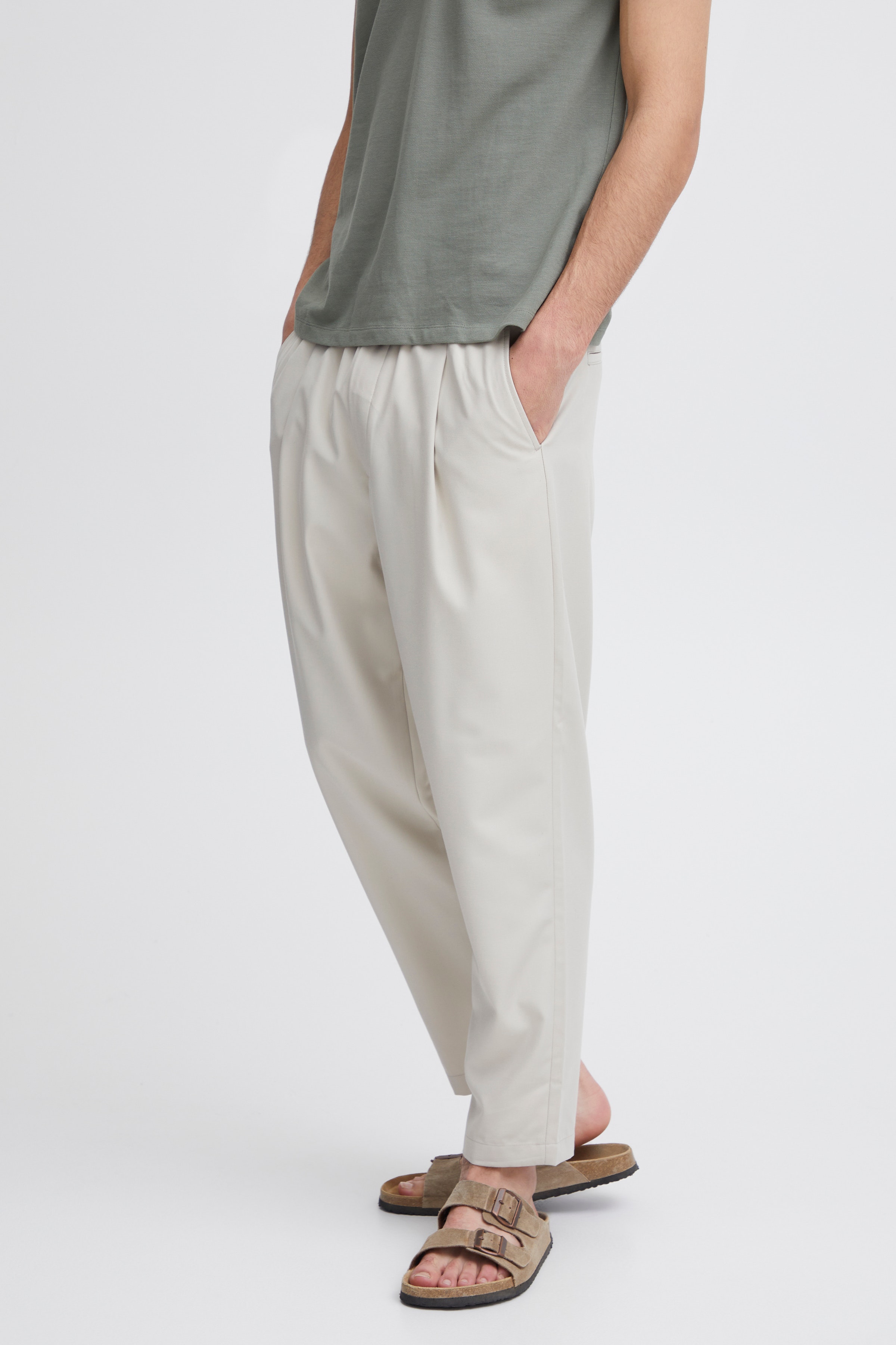 CFHAKAN Trousers LOCATION NONE 20505041-140002