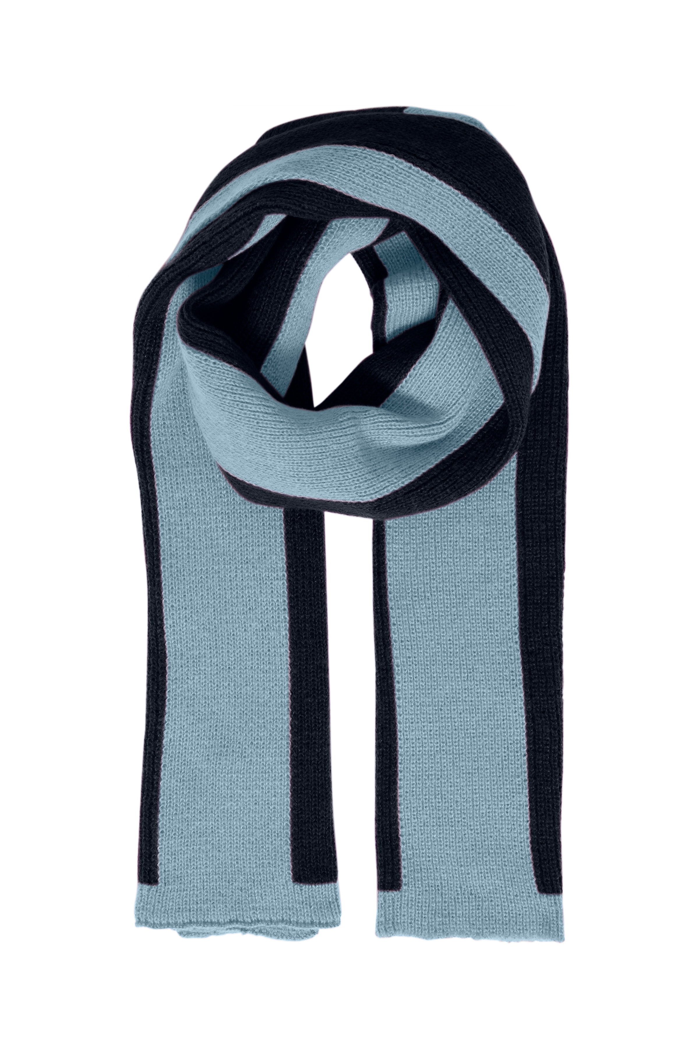 IATHORA Scarf PACK FRONT 20121726-144115