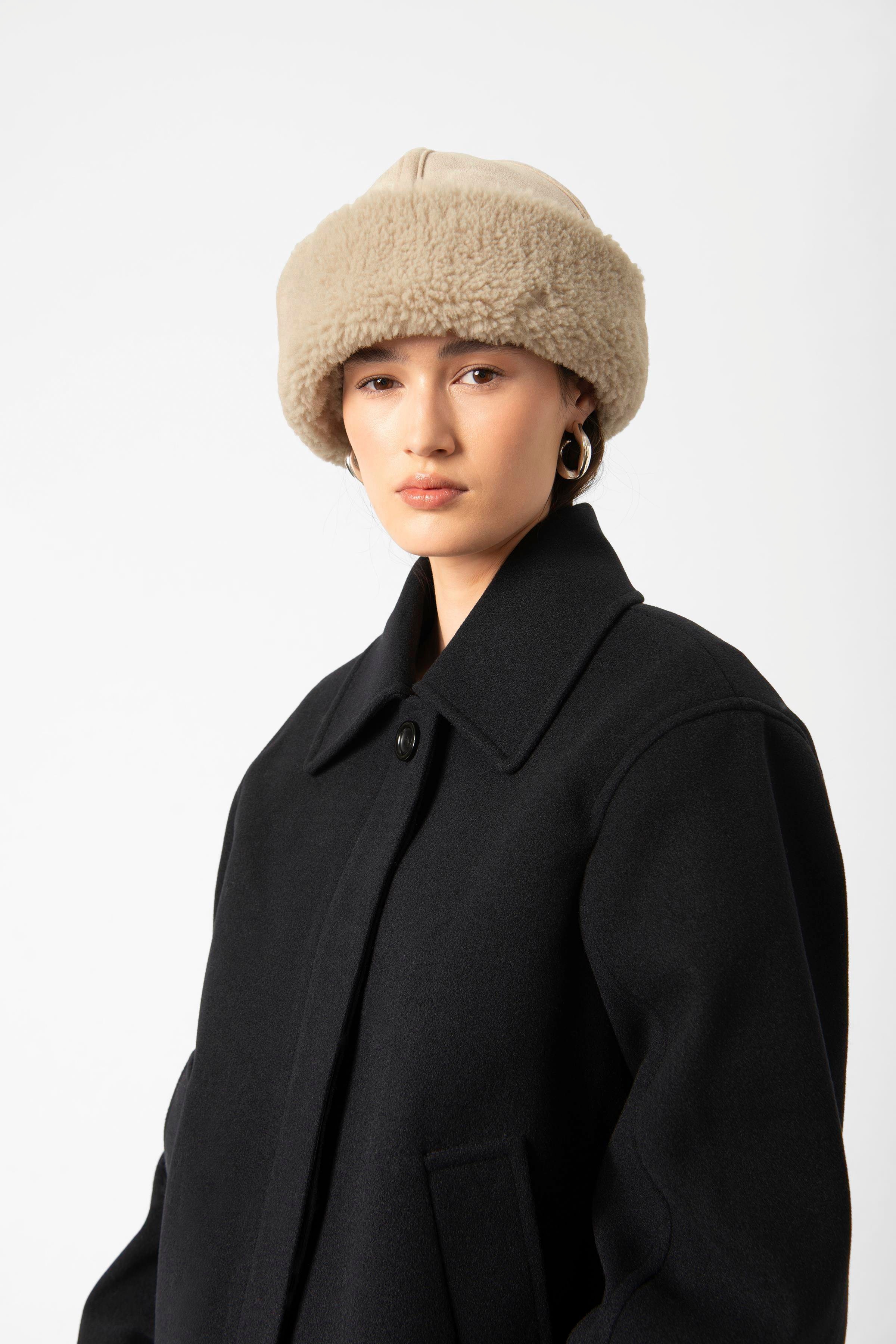 SLEvannah Hut LOOKBOOK FRONT 30408260-130404