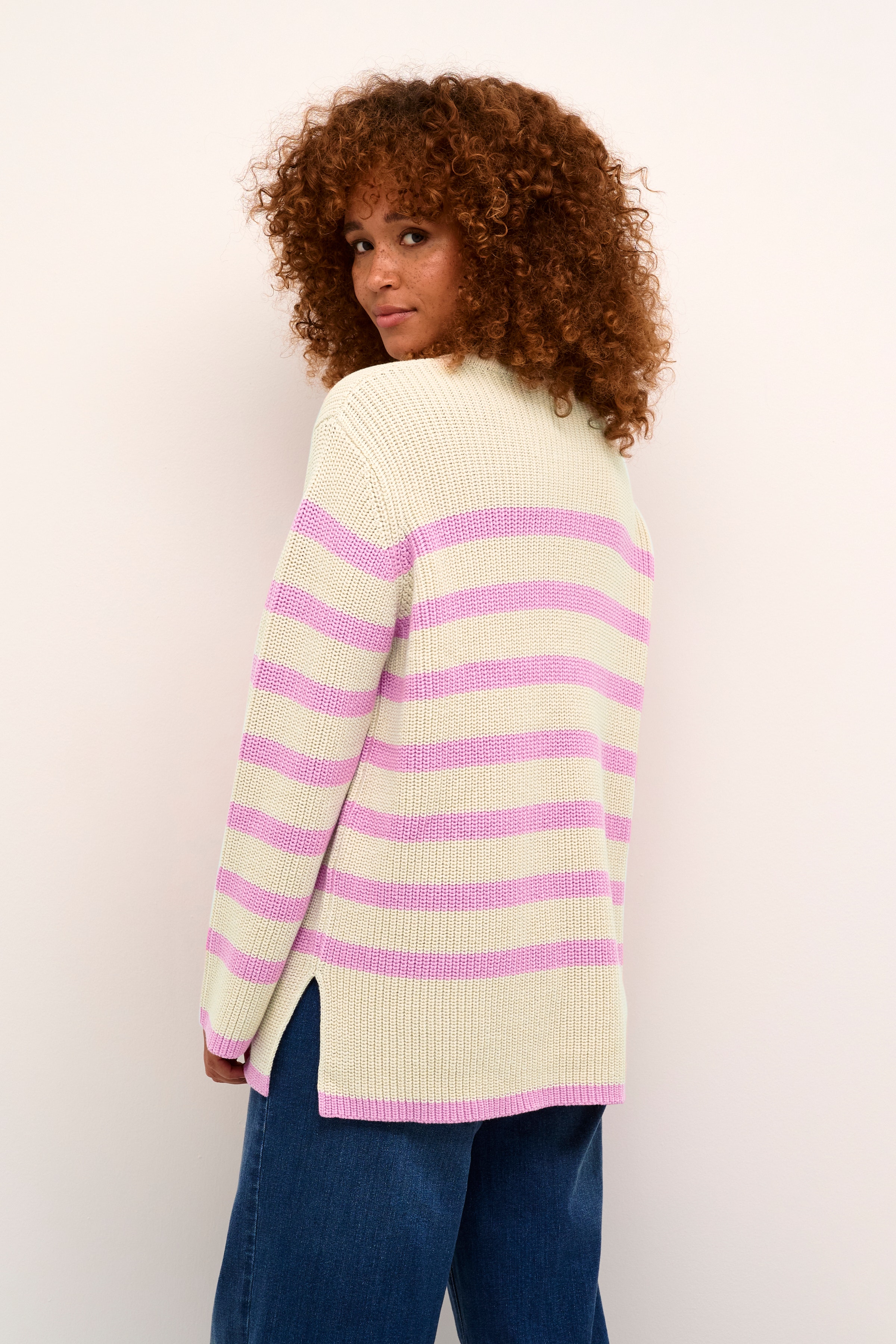 KAcilla Pullover LOOKBOOK BACK 10507133-105775