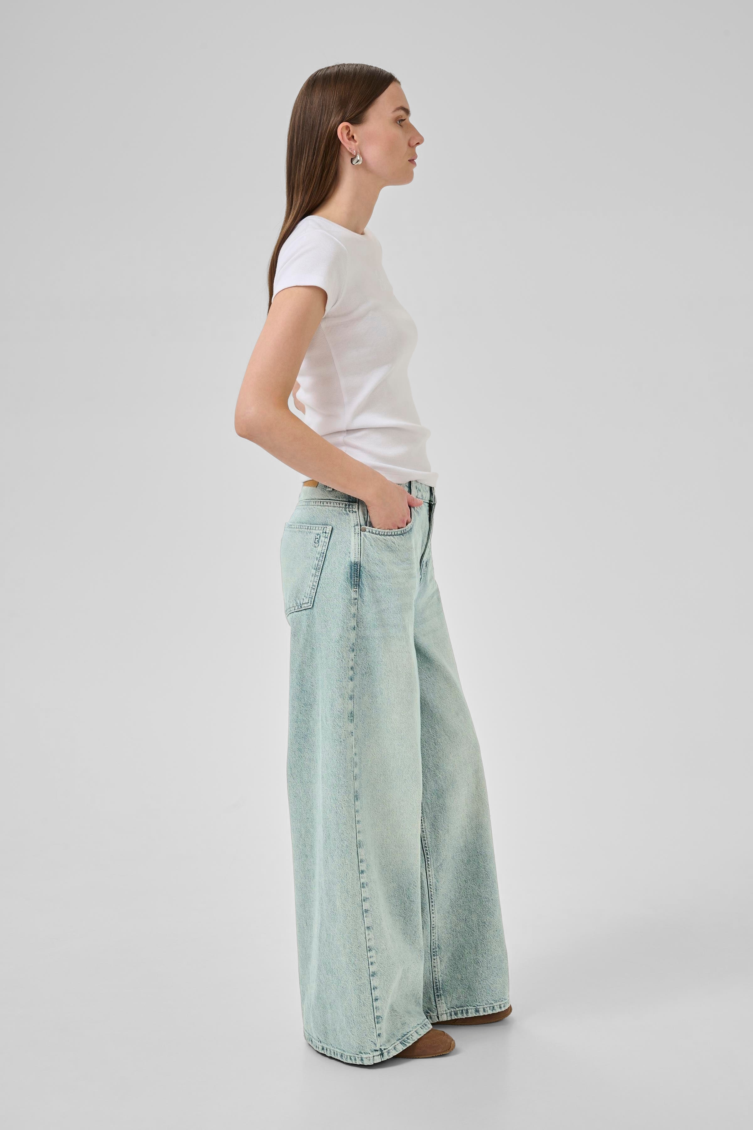 JessieMW Jeans LOOKBOOK DETAIL 10705203-100050