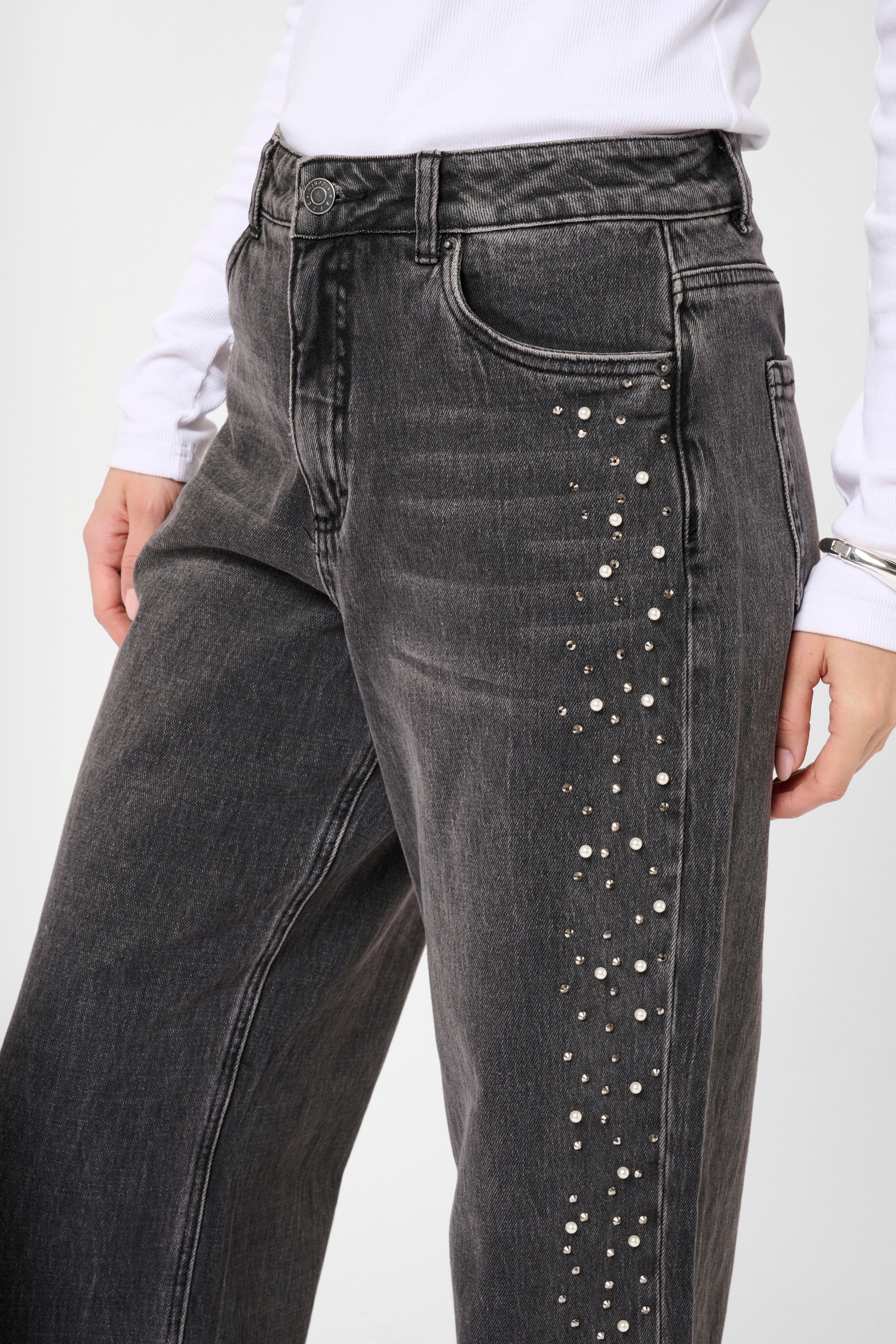 KApetra Jeans LOOKBOOK DETAIL 10510889-108531