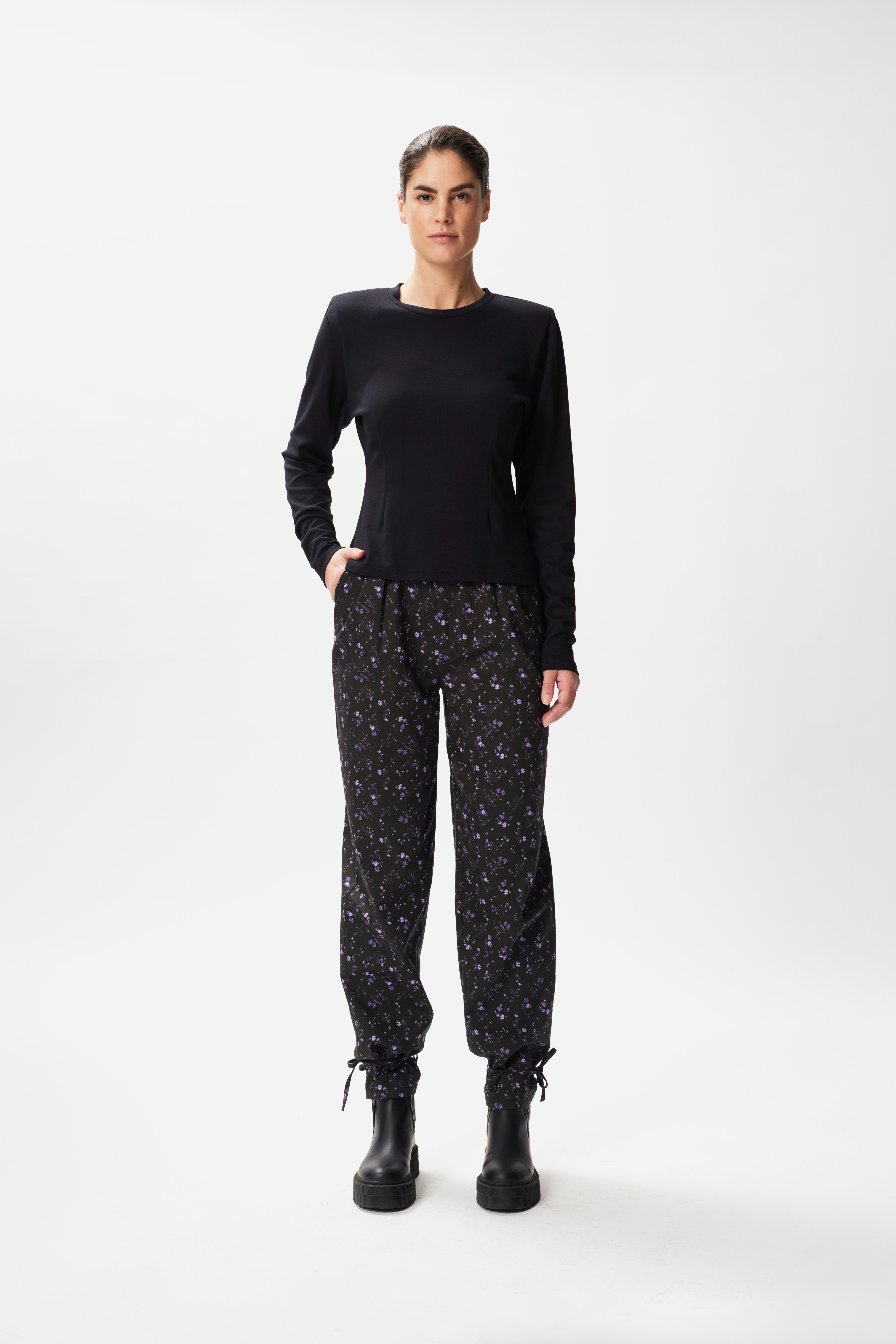 AnkaGZ Long sleeved T-shirt LOOKBOOK FRONT 10905595-100017