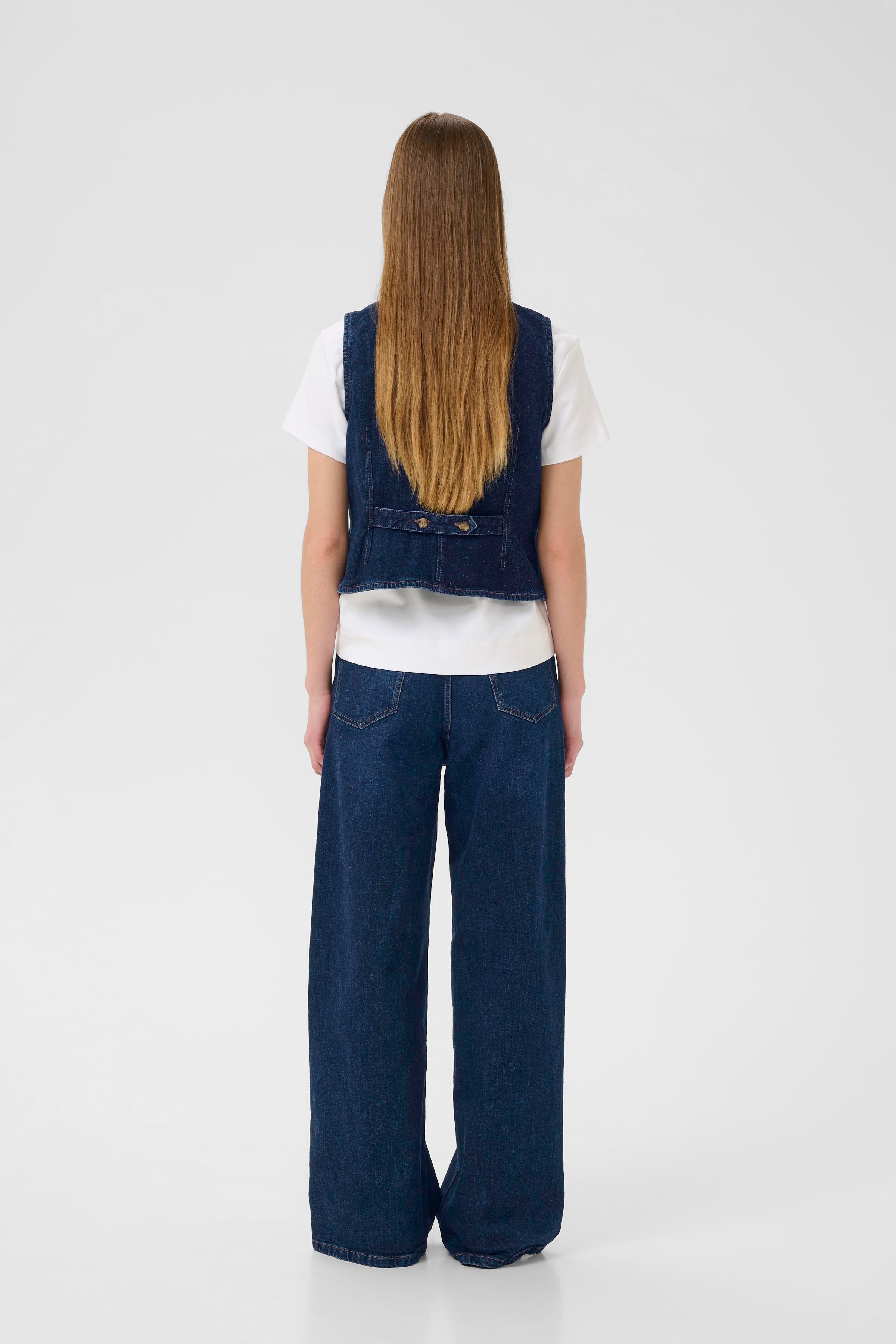 NanaIW Denim Waistcoat LOOKBOOK BACK 30110967-304092