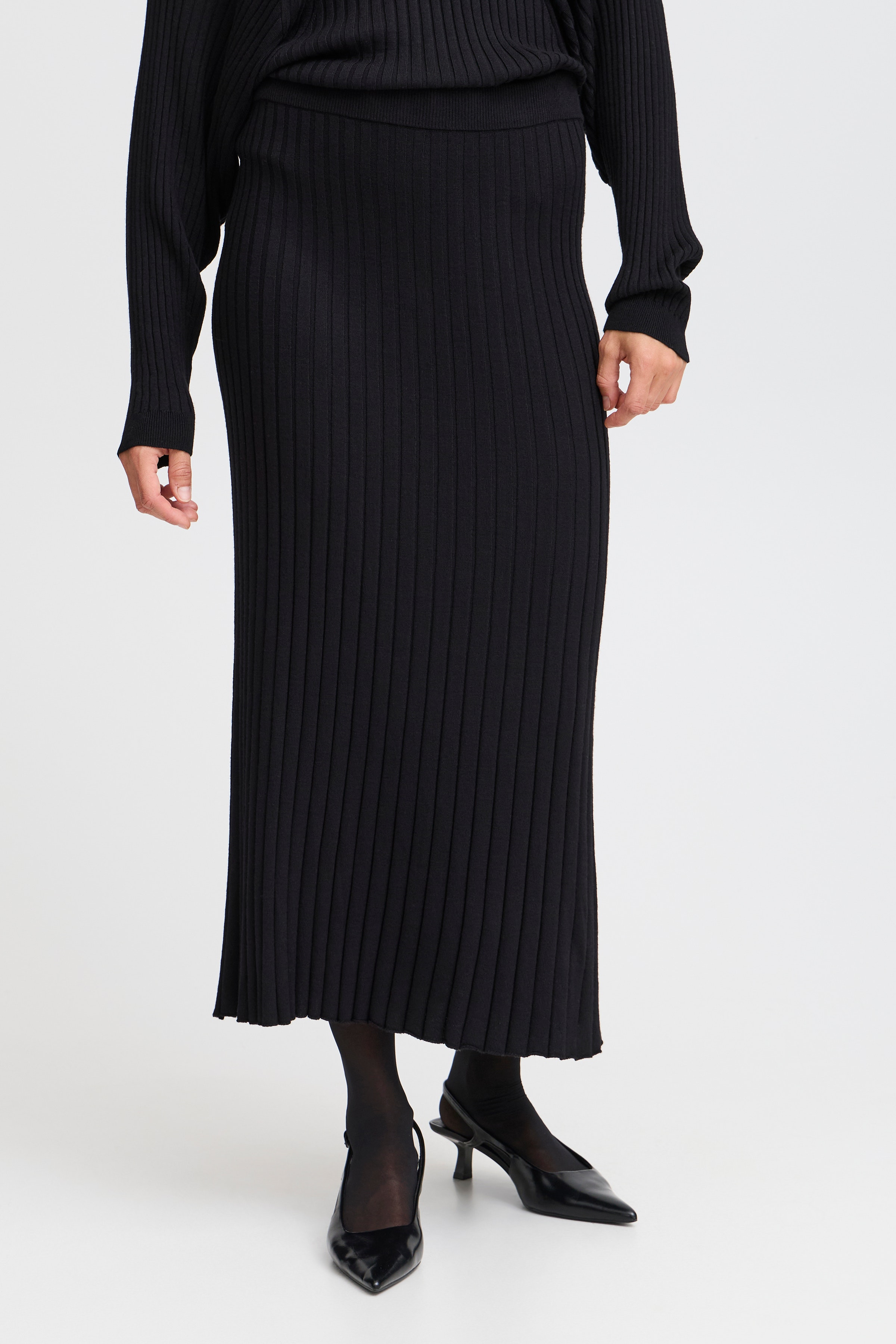 FRAMALIA Skirt LOOKBOOK FRONT 20614929-200113