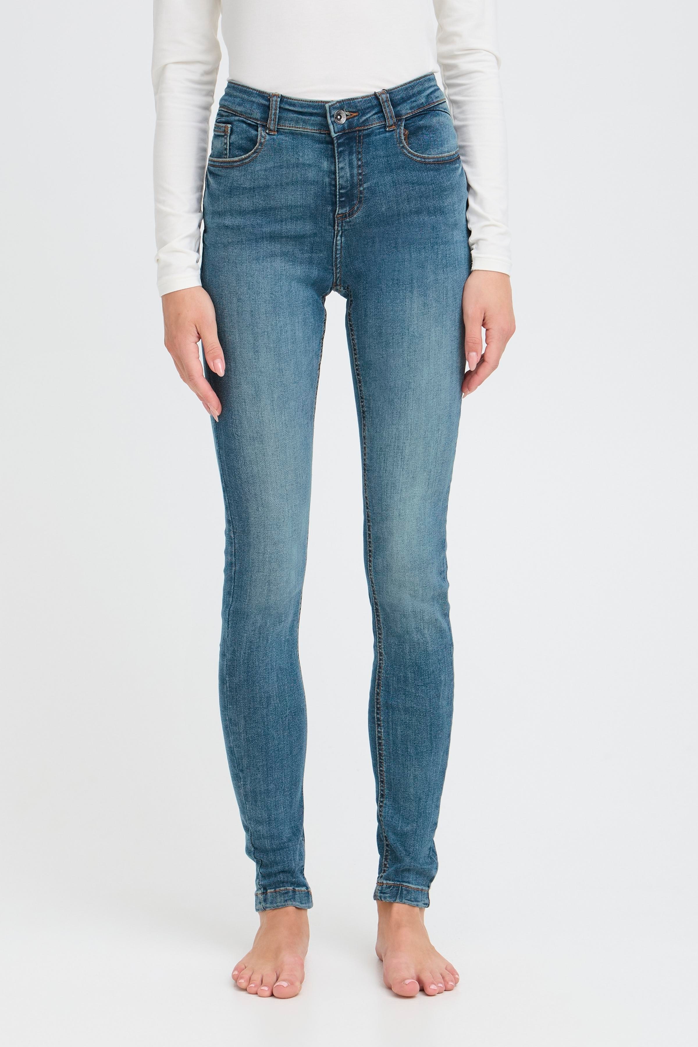 Lola Jeans LOOKBOOK FRONT 20803214-80946