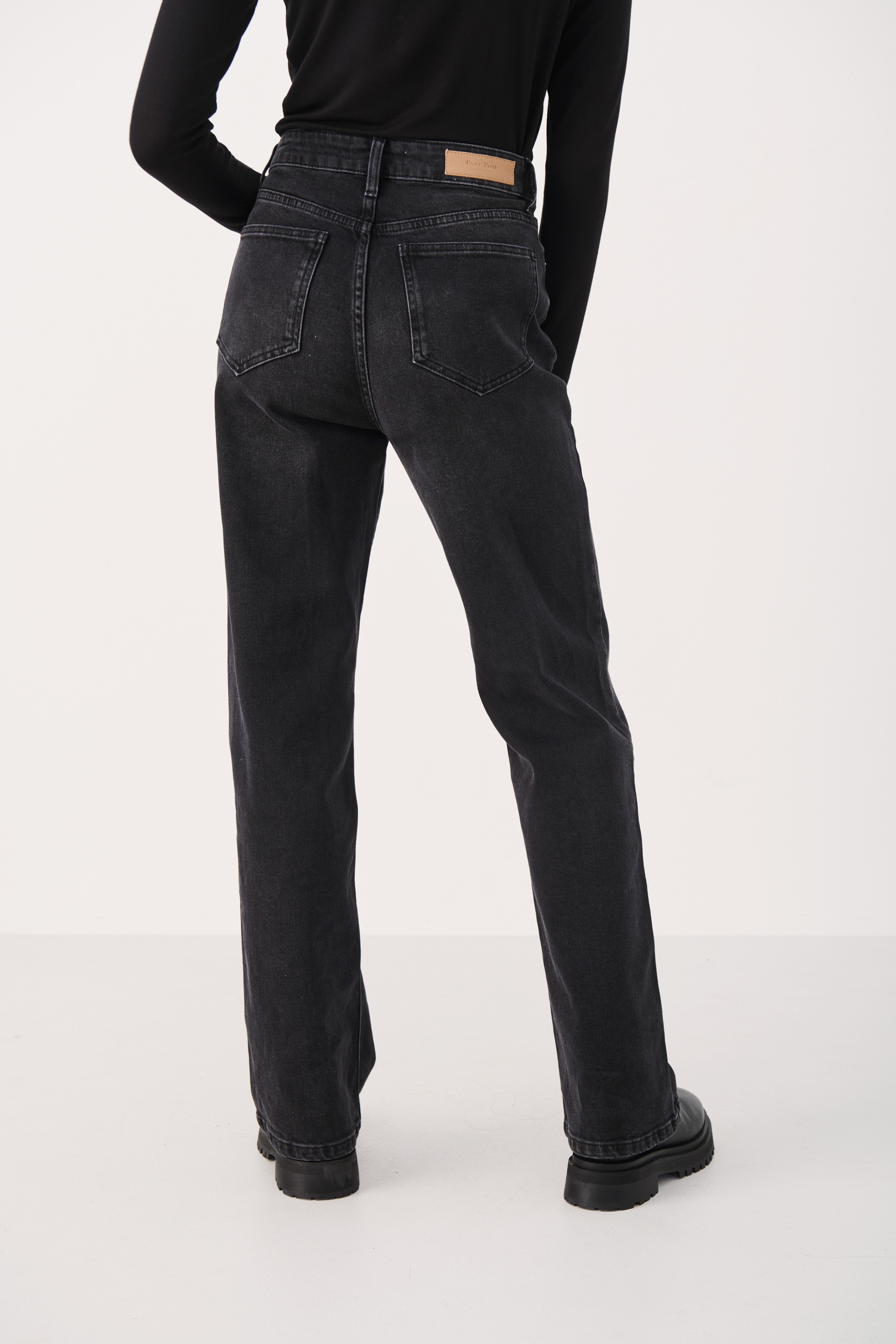 RomanaPW Jeans LOOKBOOK BACK 30307095-300148