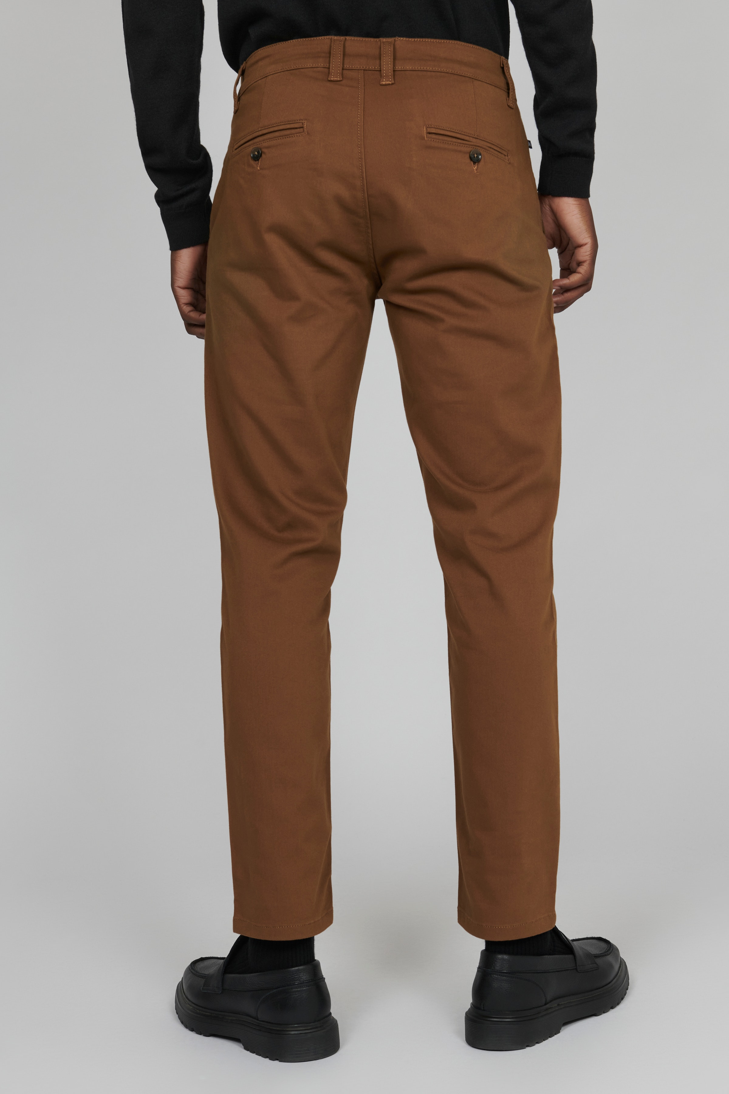 MAparker Trousers LOOKBOOK BACK 30206892-180930