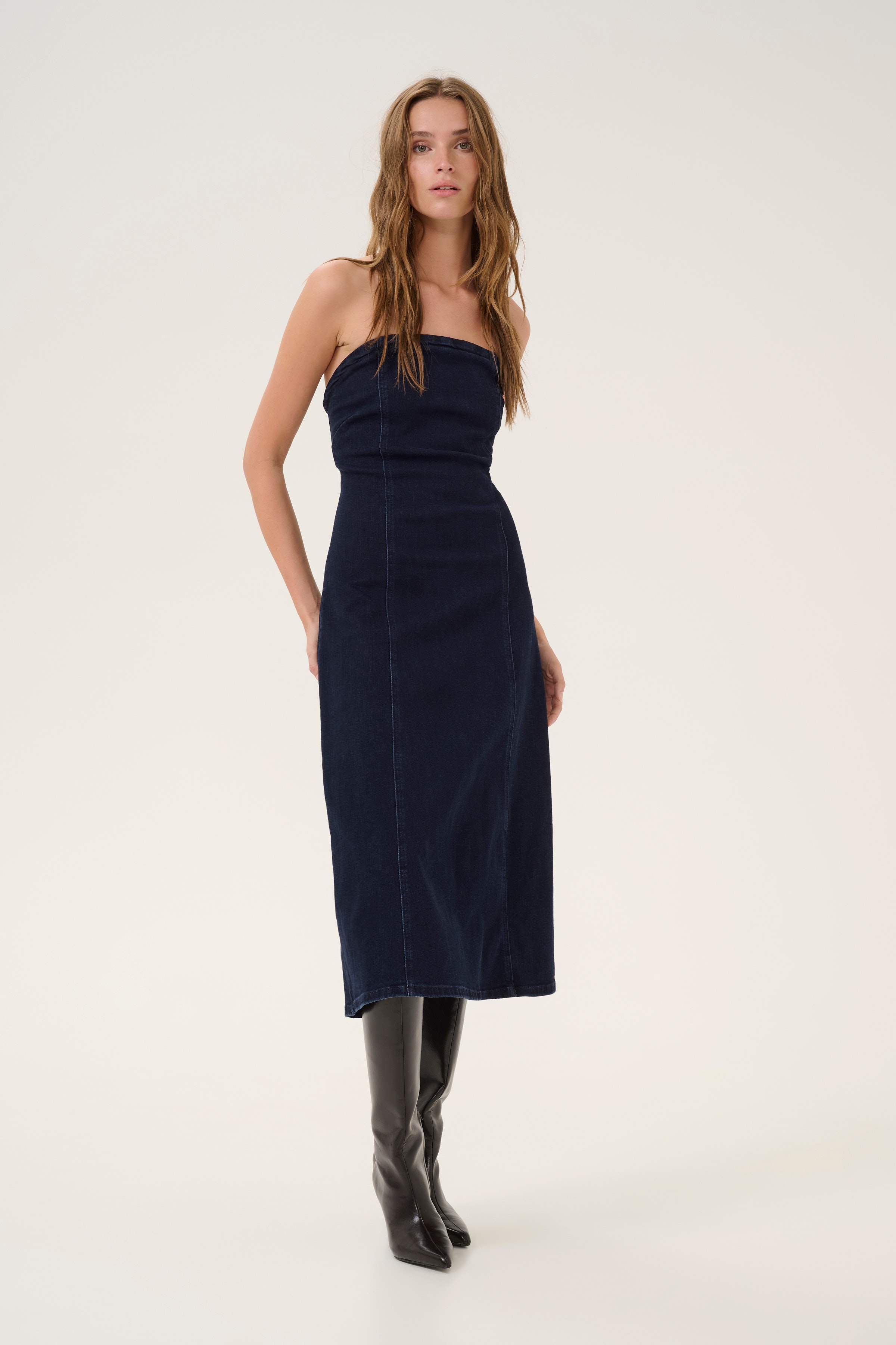 AyoMW Jurk LOOKBOOK FRONT 10705055-100067