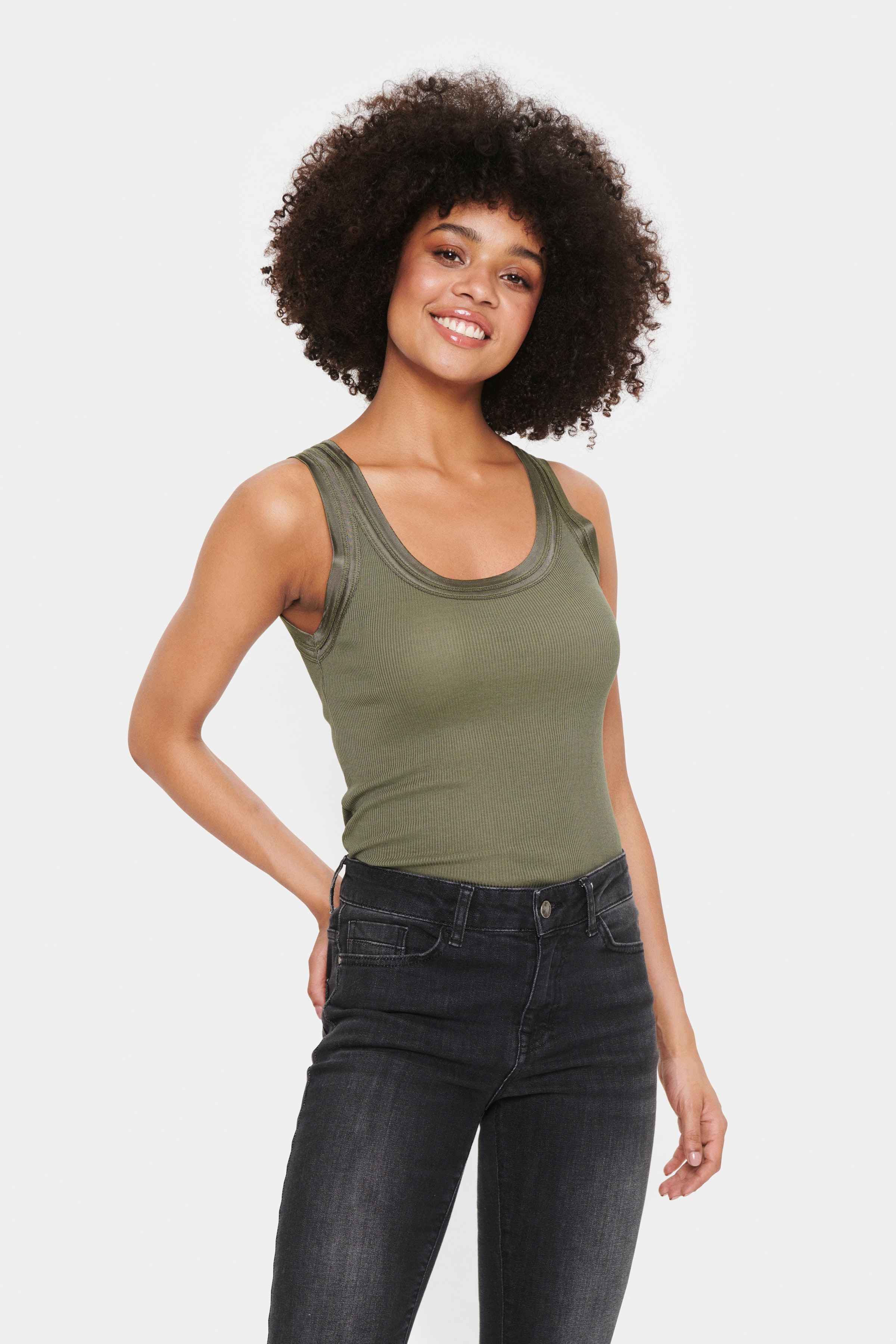 MayaSZ Top LOOKBOOK FRONT 30511971-180515