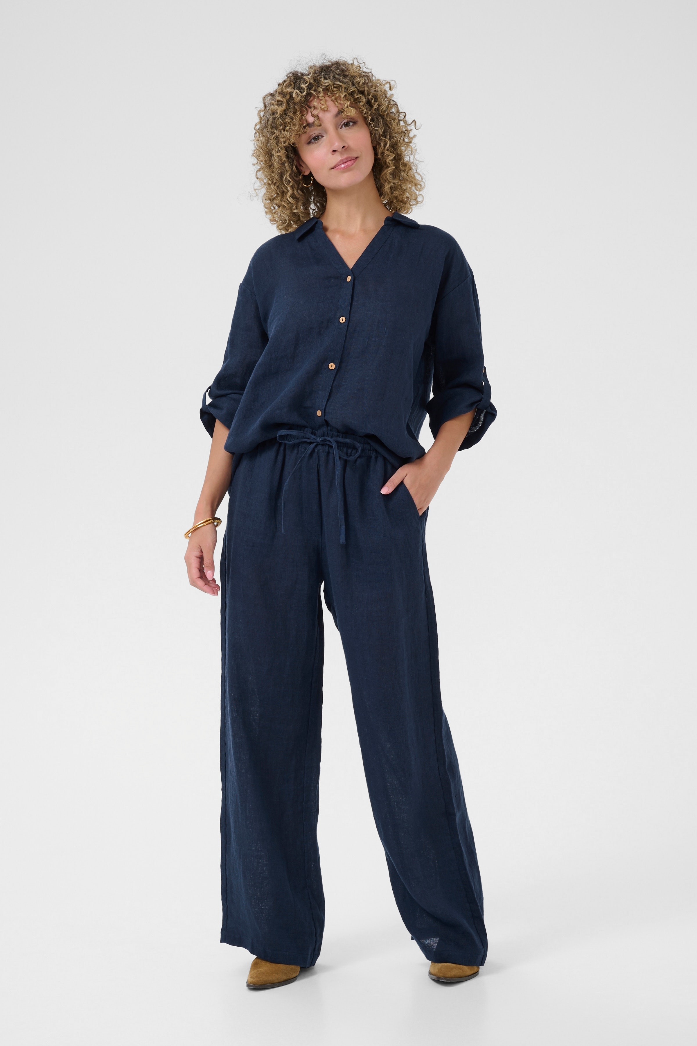 CRBellis Leinen Hose LOOKBOOK FRONT 10611574-194024