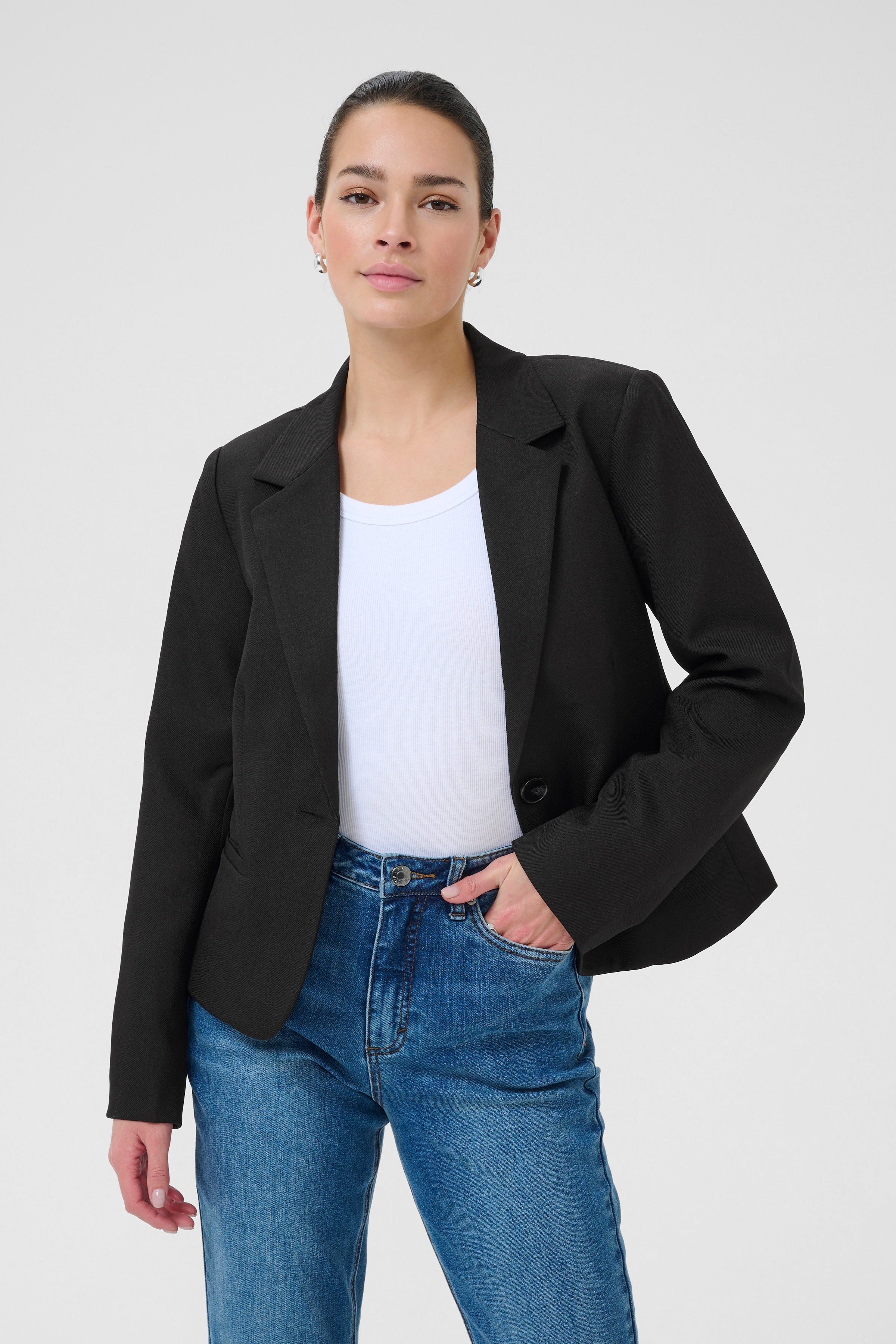 KAsofia Blazer LOOKBOOK FRONT 10510686-100121
