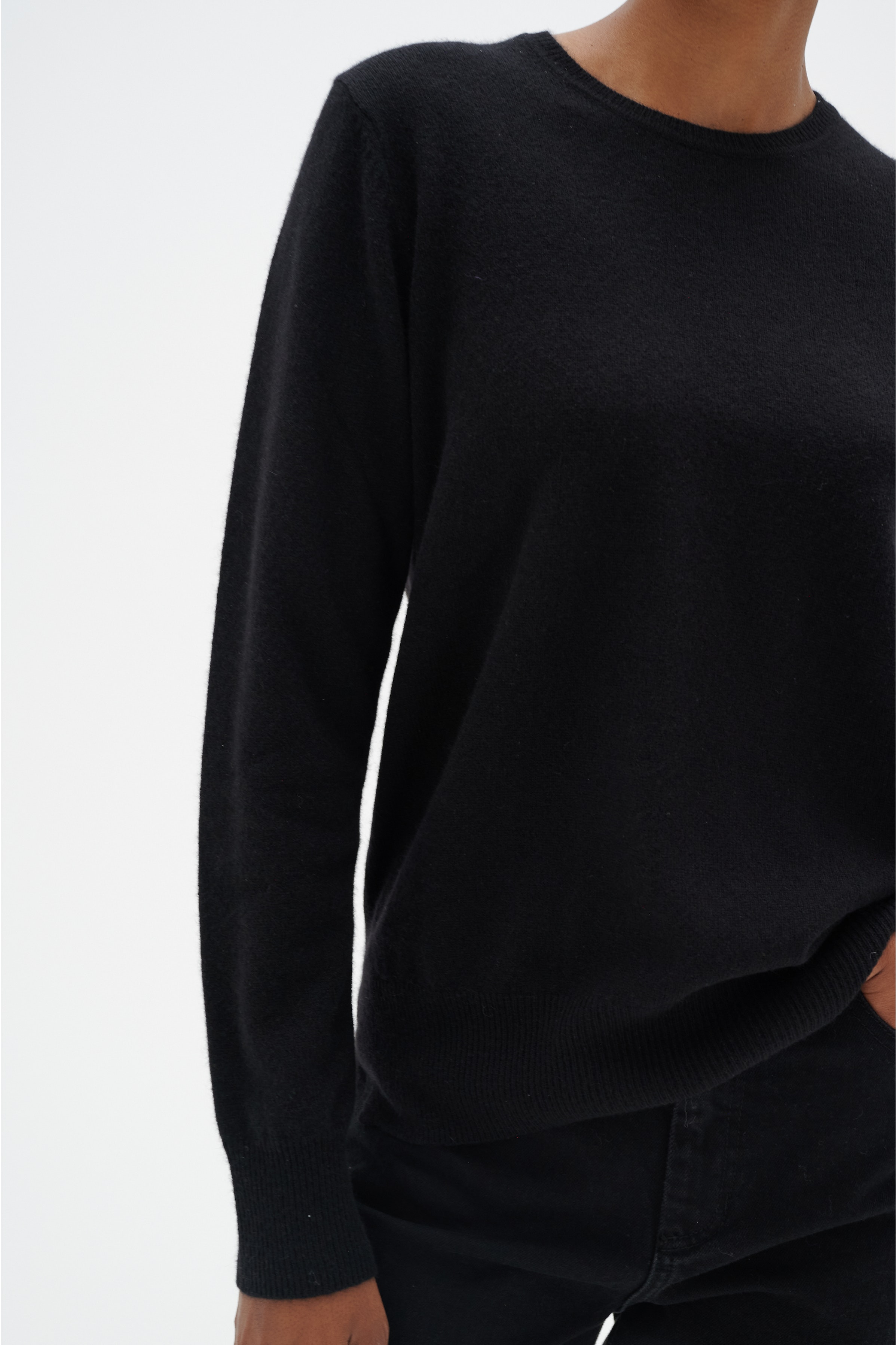 LukkaIW Crew-neck Kasjmier Pullover LOOKBOOK DETAIL 30107629-10050