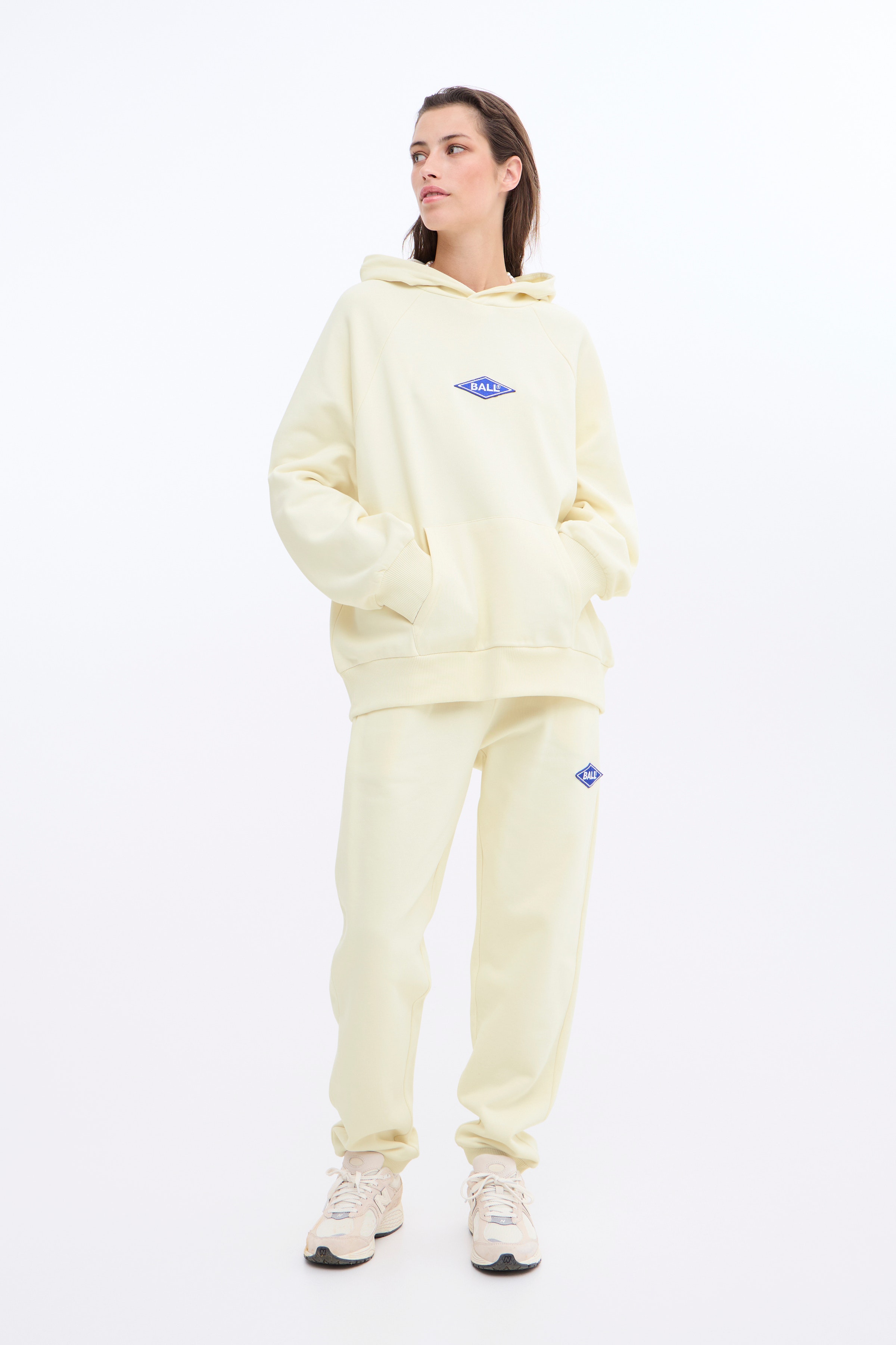 BALL RIMINI HOODIE LOOKBOOK FRONT 50405208-B1010