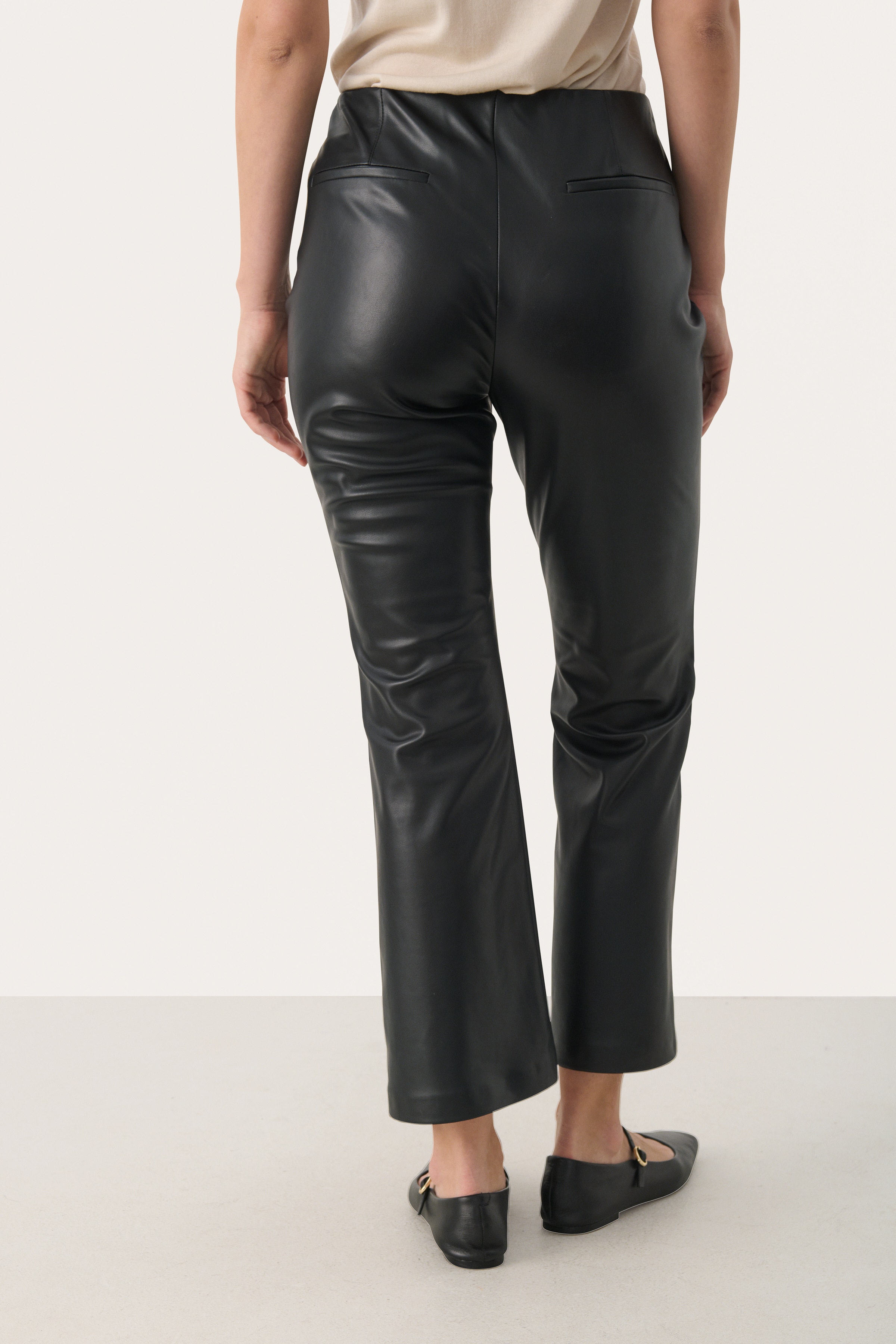 LorenzaPW Trousers LOOKBOOK BACK 30308899-194008