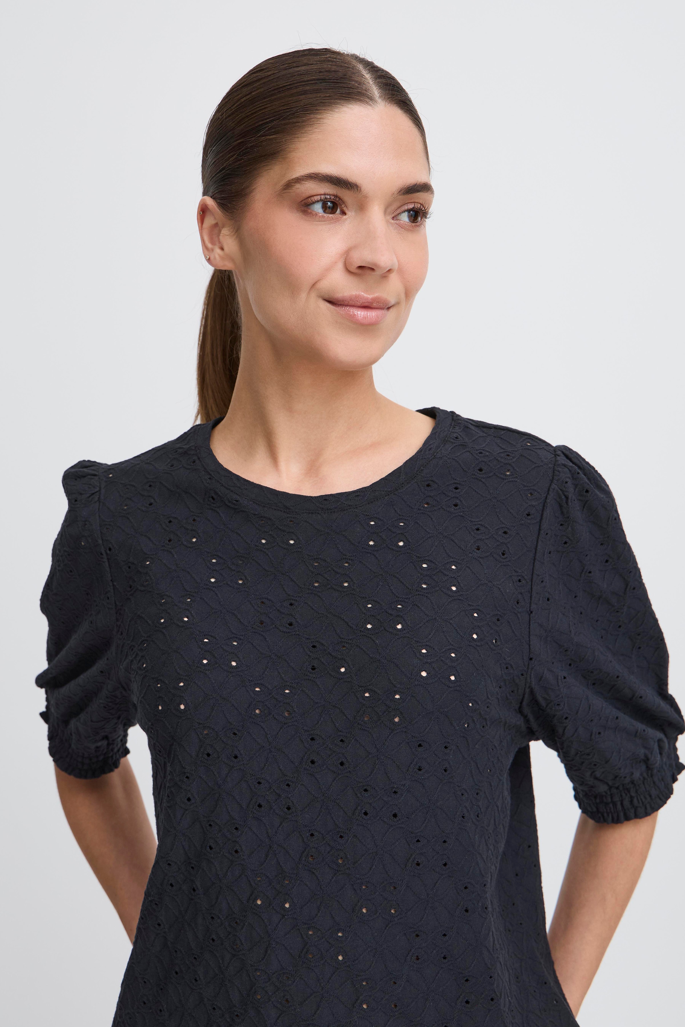 PZADA T-shirt LOOKBOOK DETAIL 50208966-193911