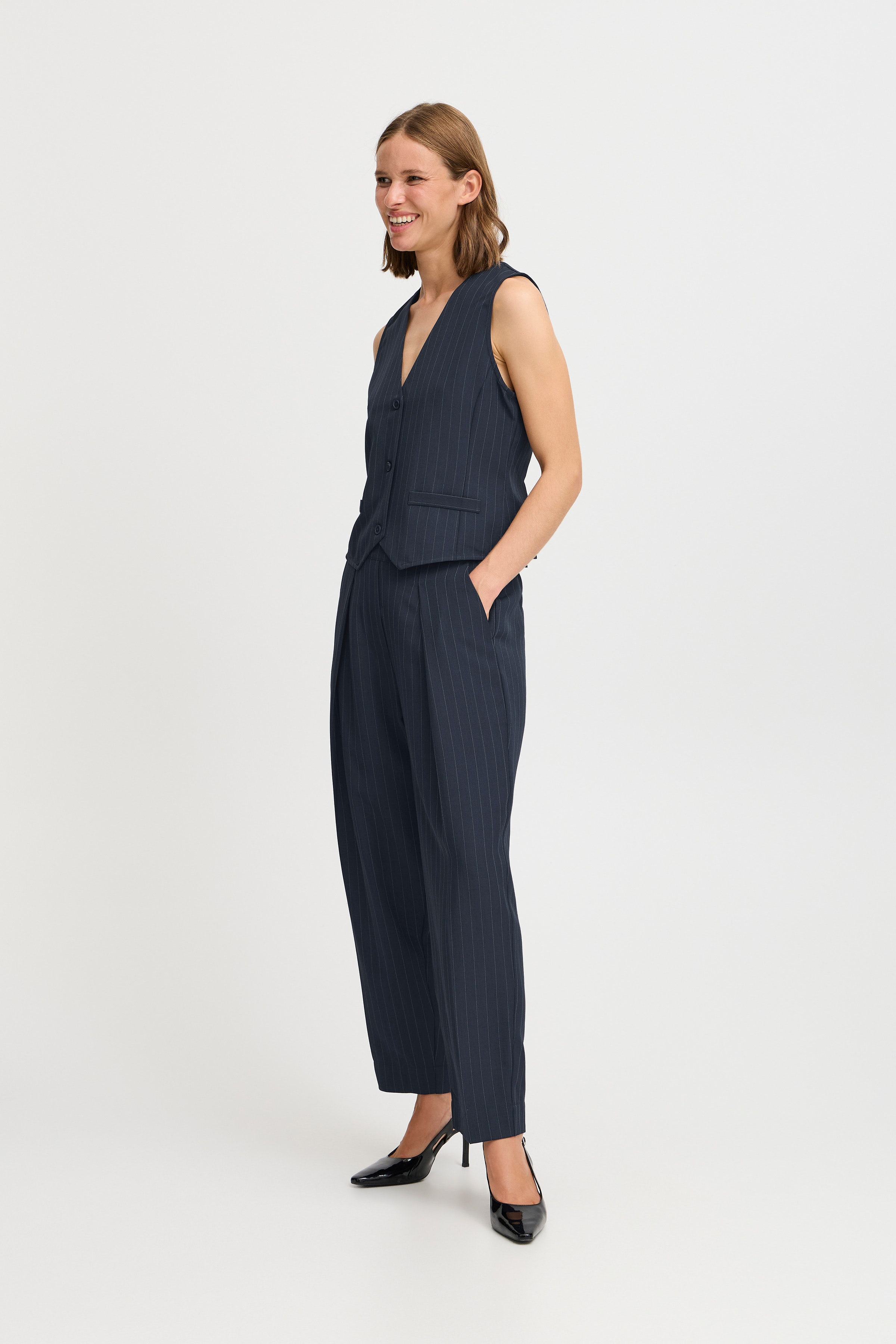 BYMMIDDE Hose LOOKBOOK FRONT 20815544-203921