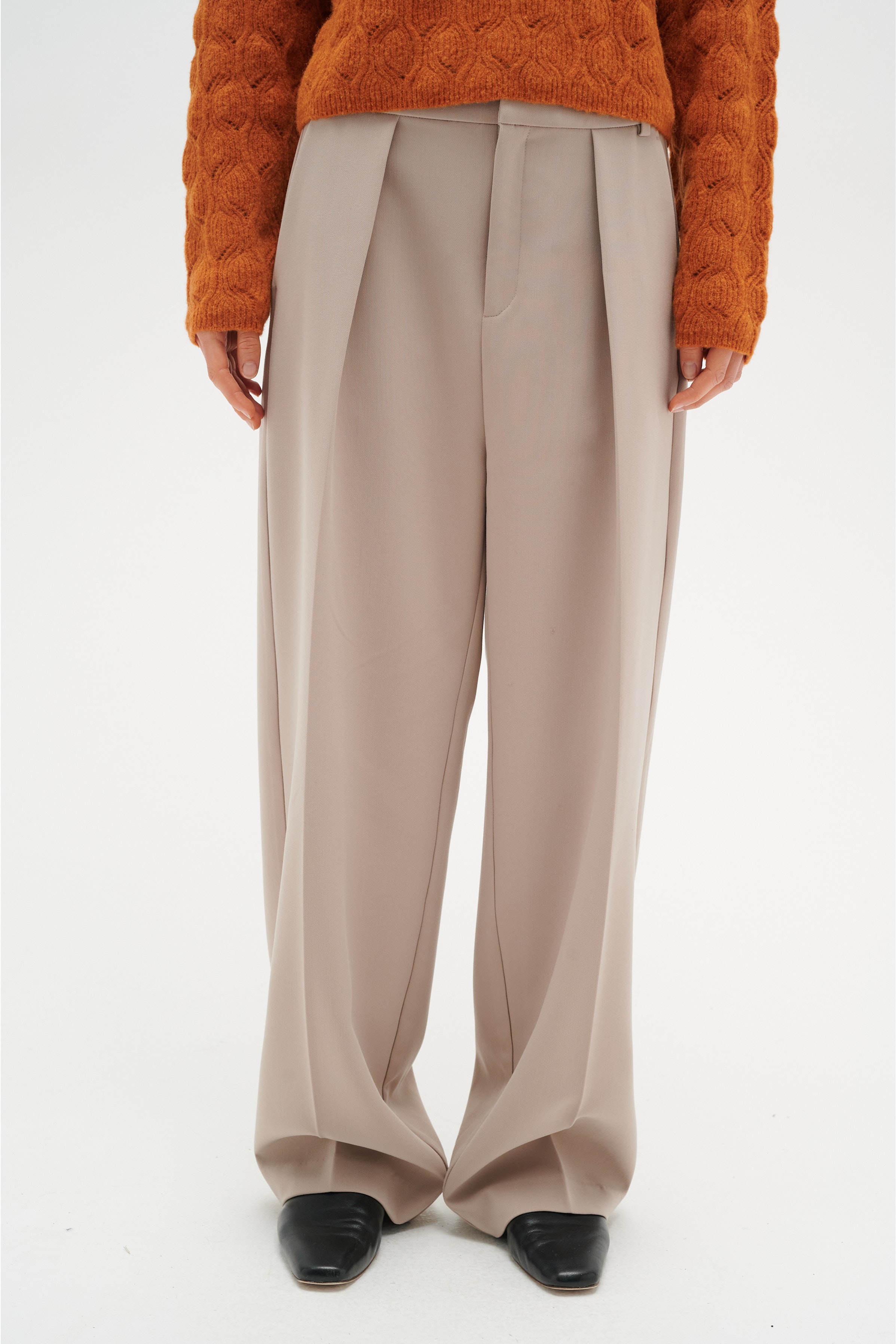 WesliaIW Trousers LOOKBOOK FRONT 30108712-161211