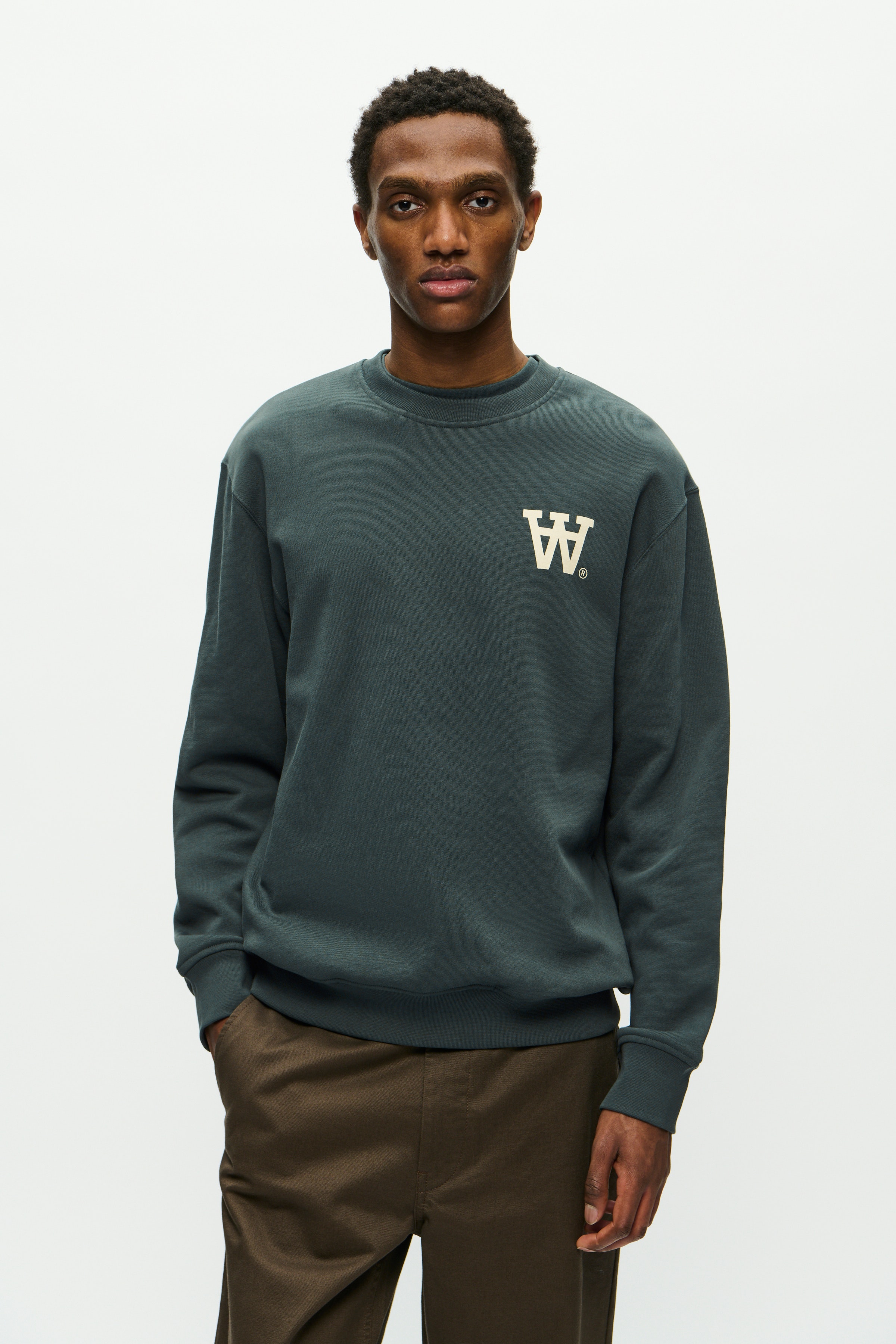 WWNoel Sweatshirt PACK FRONT 30250163-194906