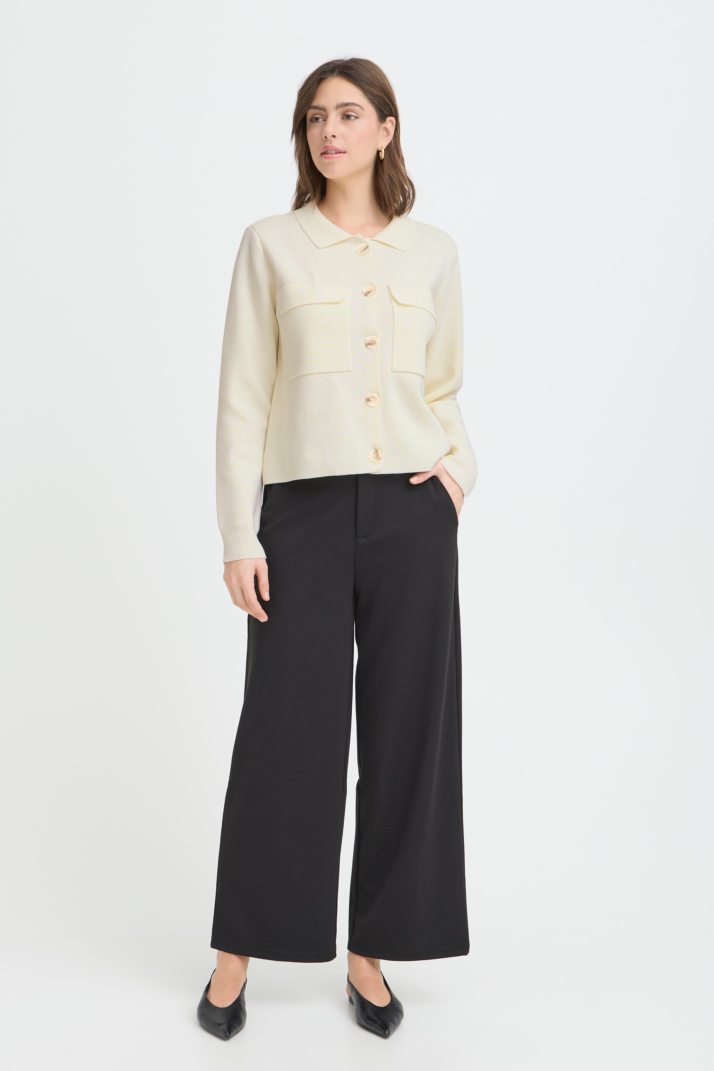 FRITA Cardigan LOOKBOOK FRONT 20615499-110701