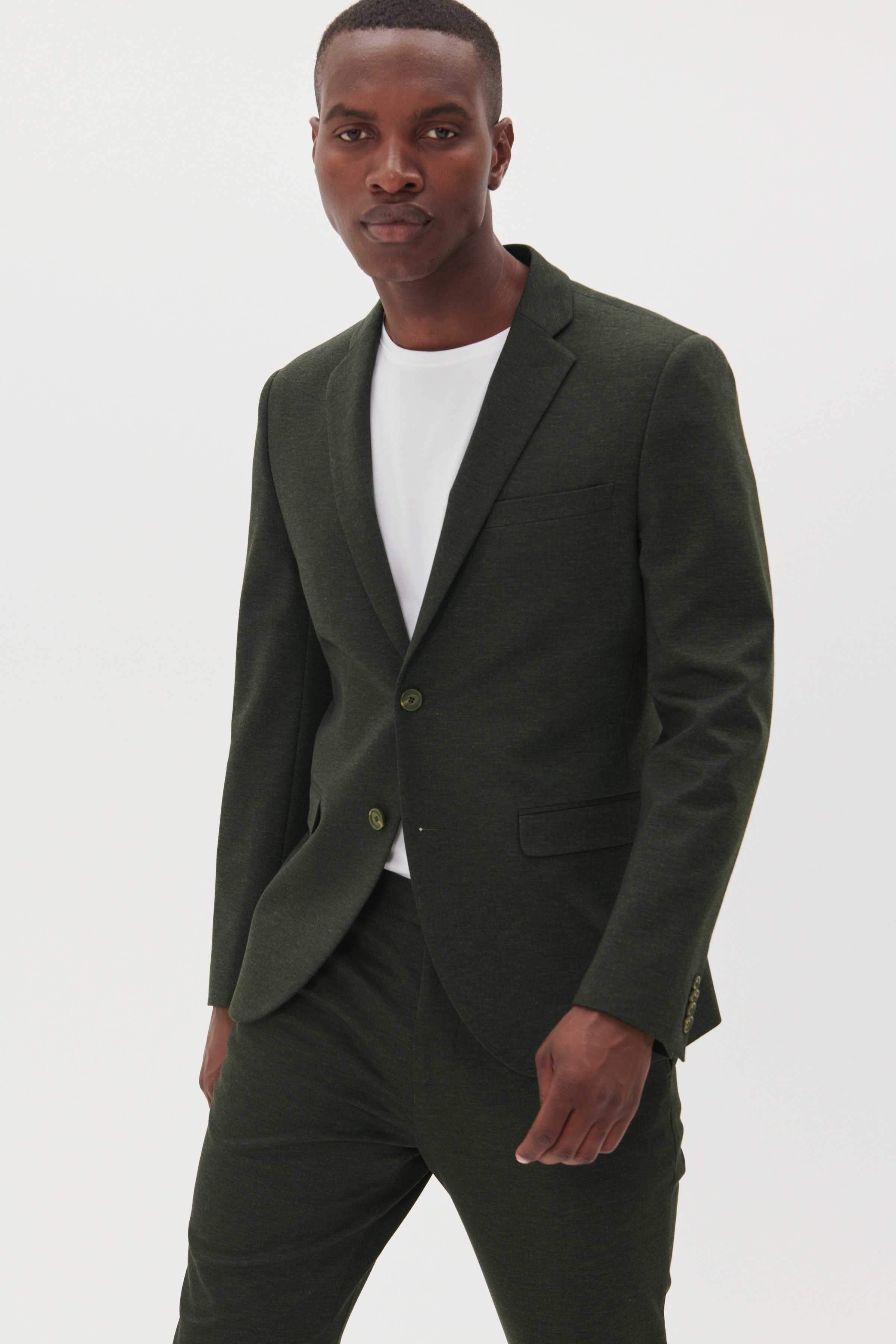 MAgeorge Blazer LOOKBOOK FRONT 30205543-190414