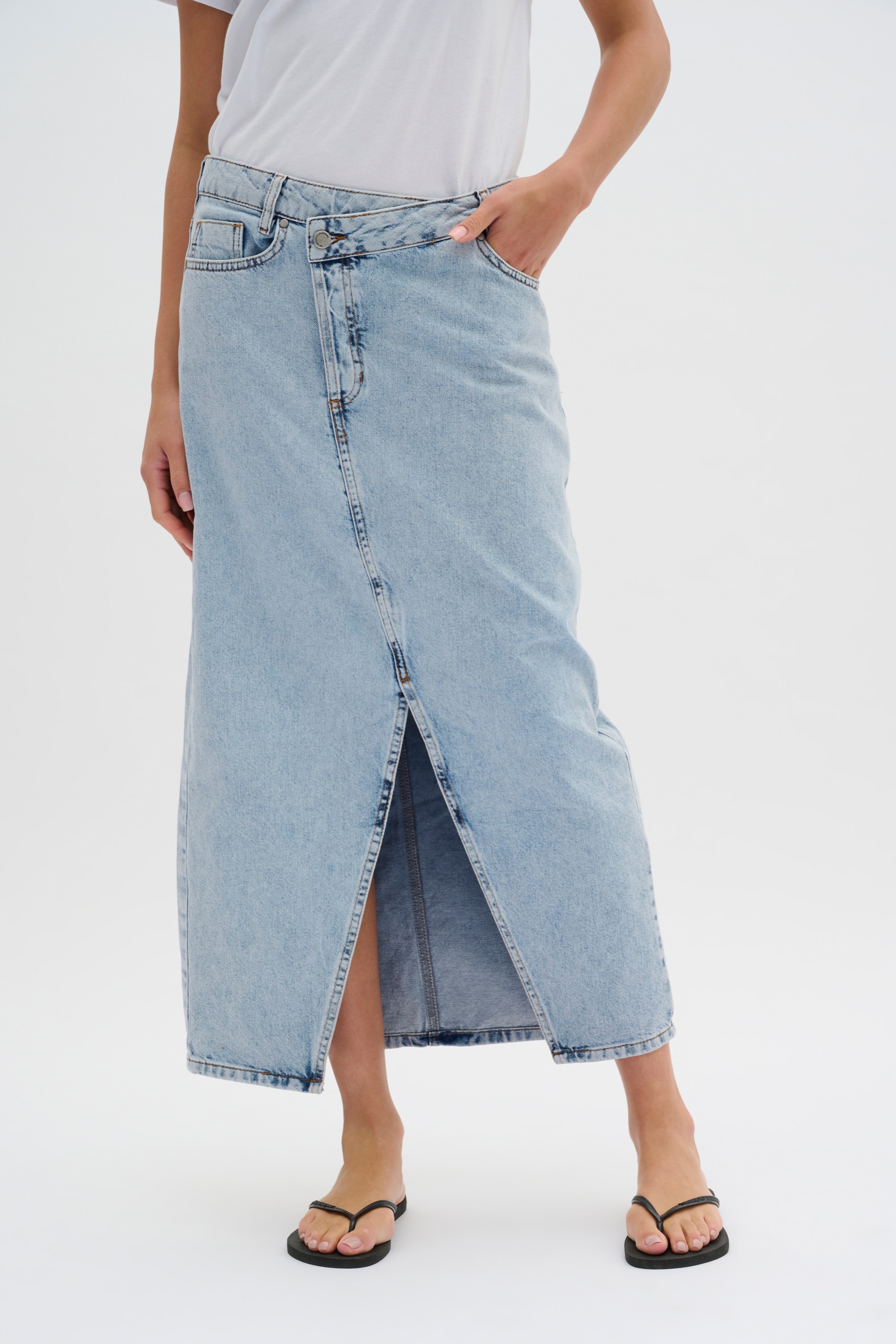 MWLouis Wrap Lang Denim Nederdel LOOKBOOK FRONT 10703793-100046